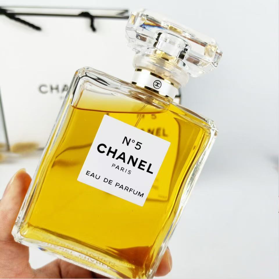 Chanel No.5 - A Sophisticated and Luxurious Intense Fragrance for Ladies, 100ml