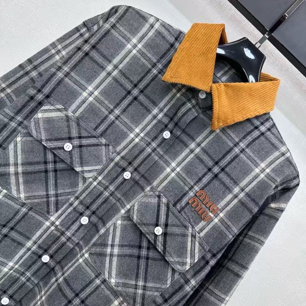 MIIUMIU Plaid Turn-Down Collar Shirt