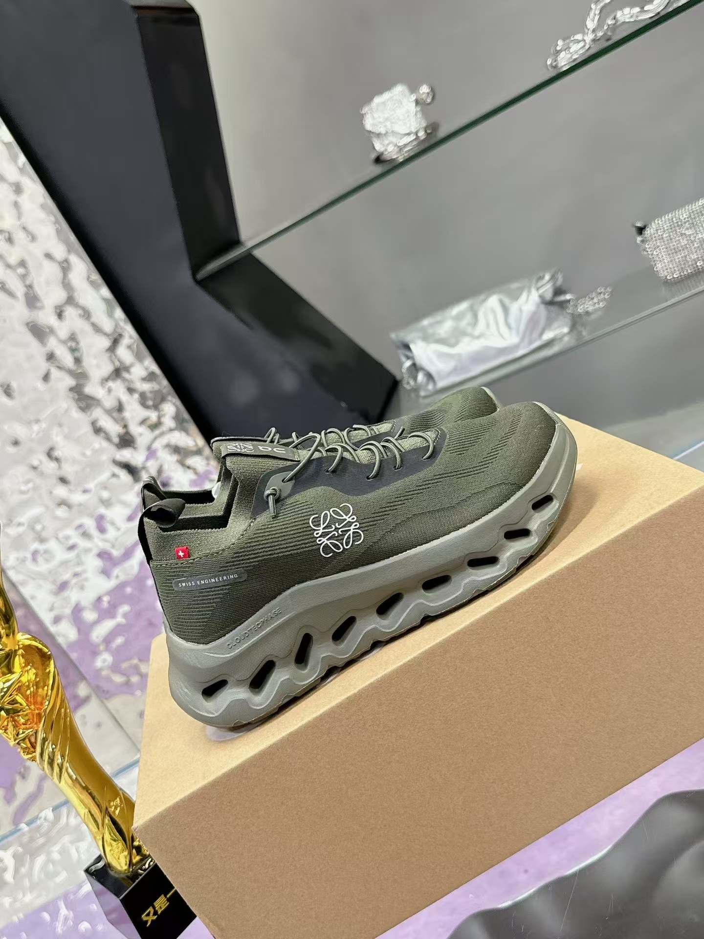 LOEWE On CloudTilt Sneakers in Grass Green | Comfort Runner