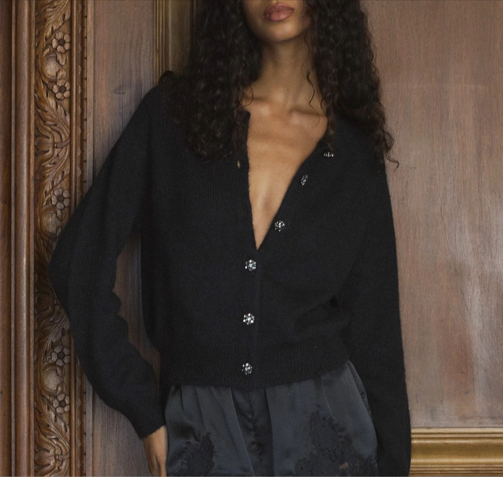 Women Doen Round Neck Knit Long Sleeve Cardigan Top Black