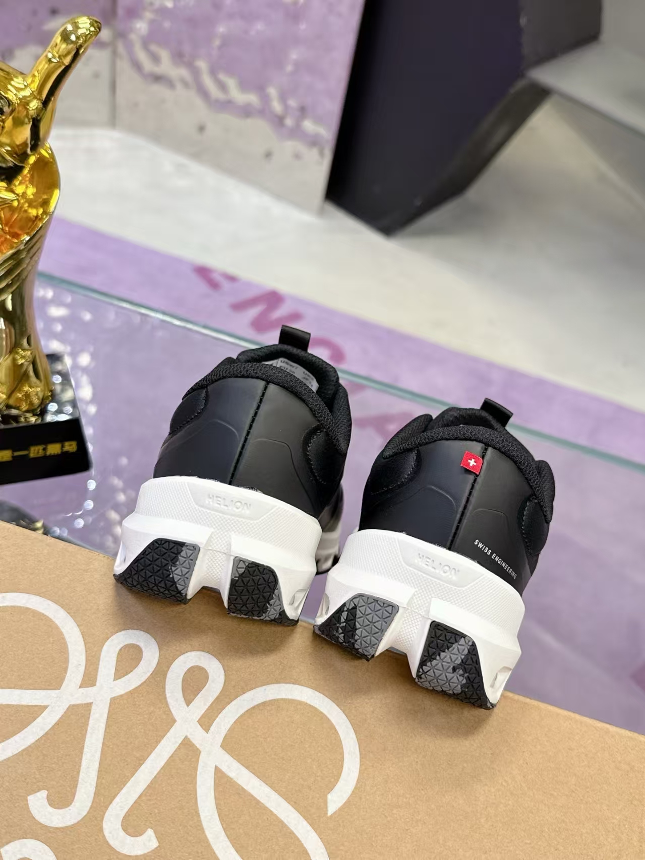 LOEWE On CloudTilt 3.0 Sneakers in White & Black | Comfort Runner