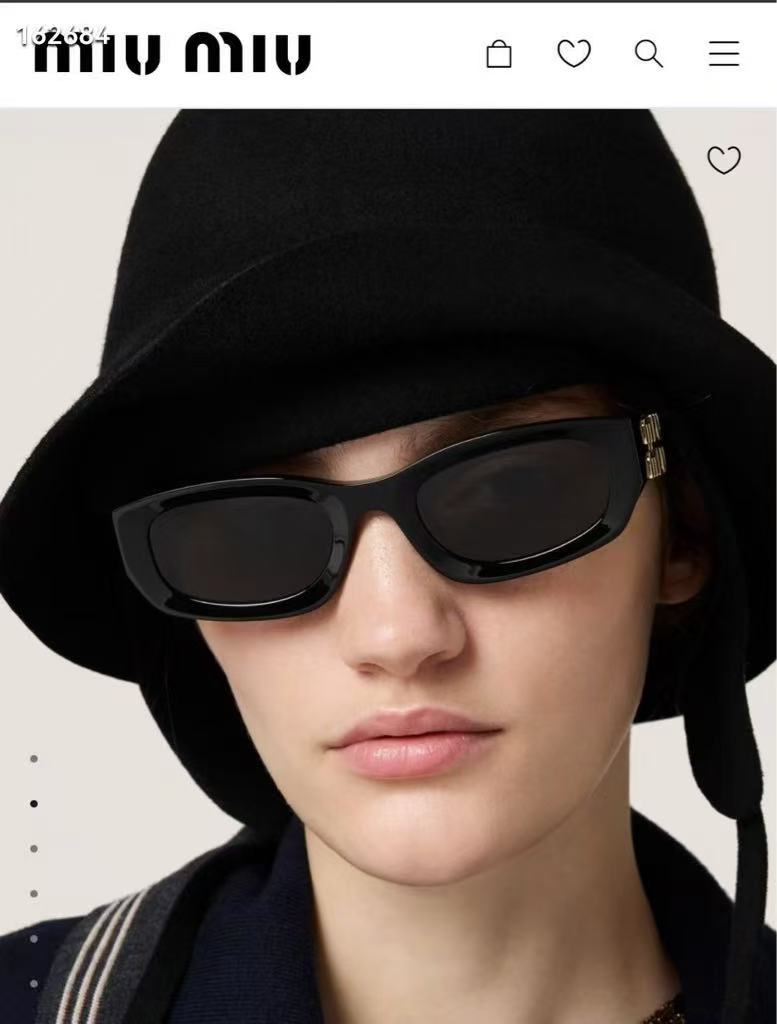 Miumiu Glimpse Sunglasses