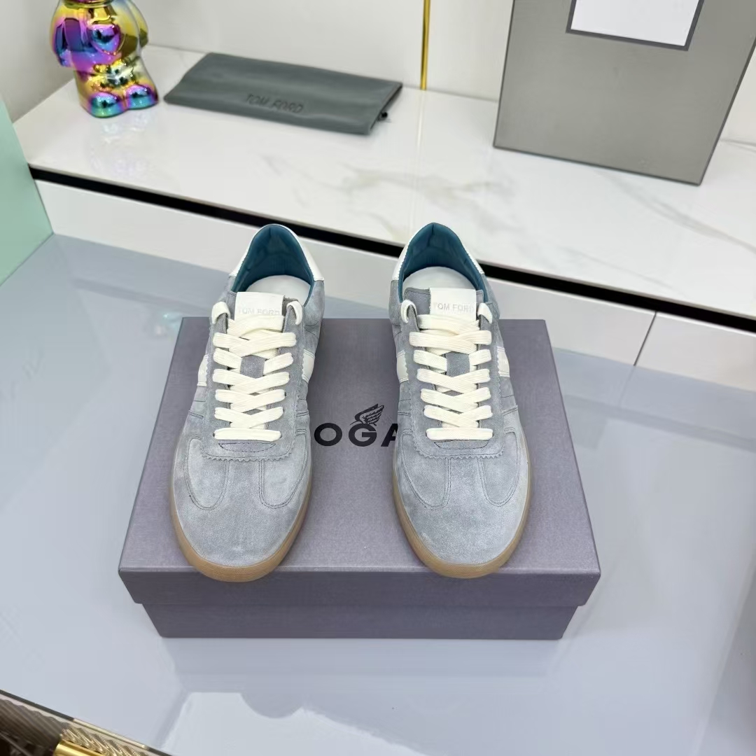 Tom Ford Lambskin Leather Sneakers in Grey & White