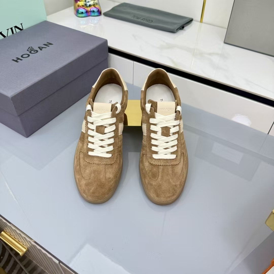 Tom Ford Lambskin Leather Sneakers in Light Brown & Off-White