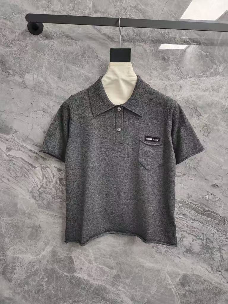 Miu Miu V-neck short-sleeved top