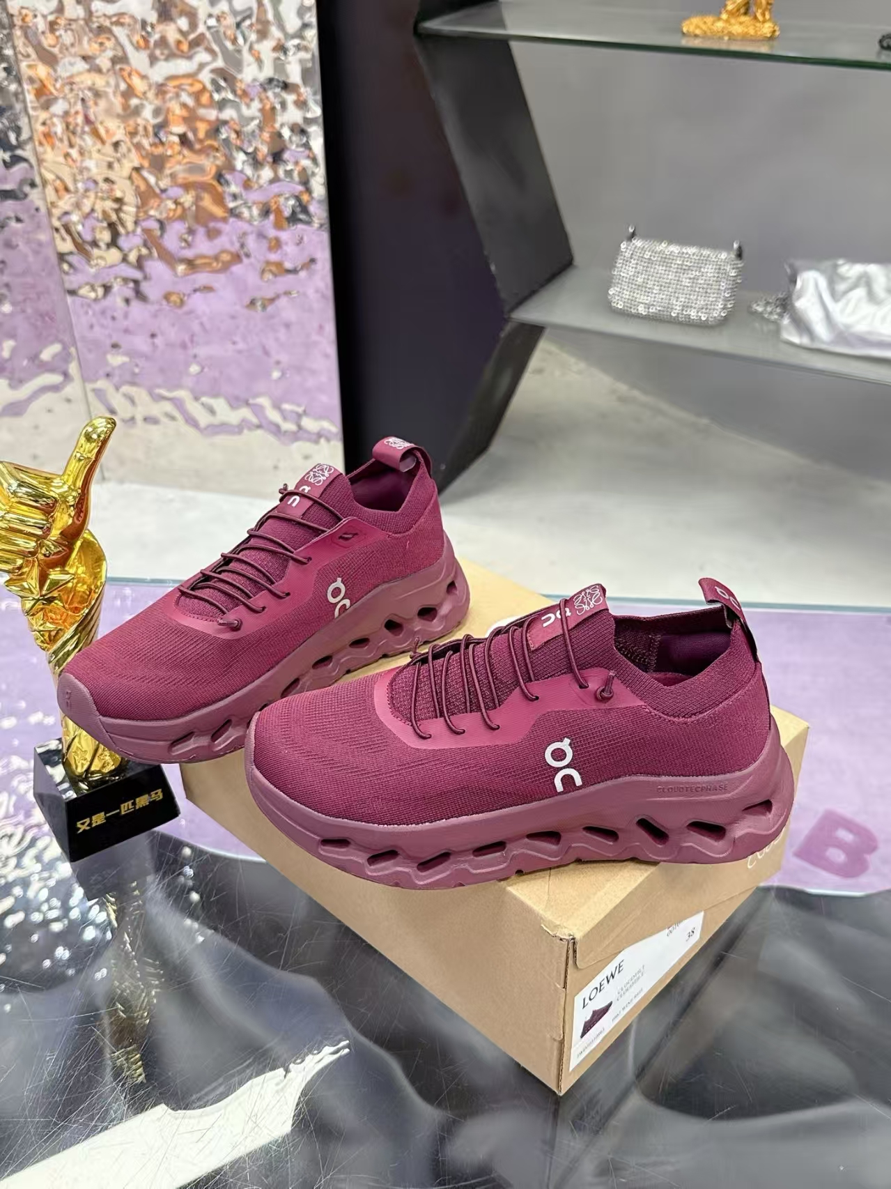 LOEWE On CloudTilt Sneakers in Fuchsia | Comfort Runner