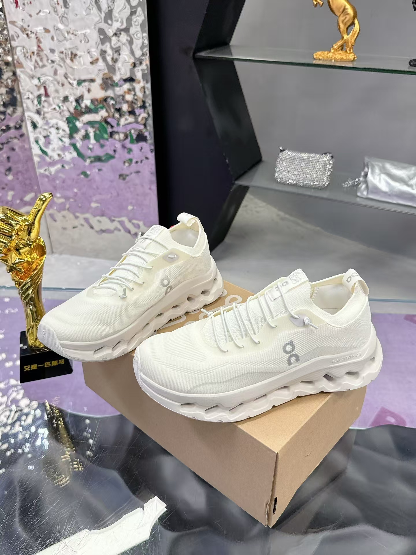 LOEWE On CloudTilt Sneakers in Off-White | Comfort Runner