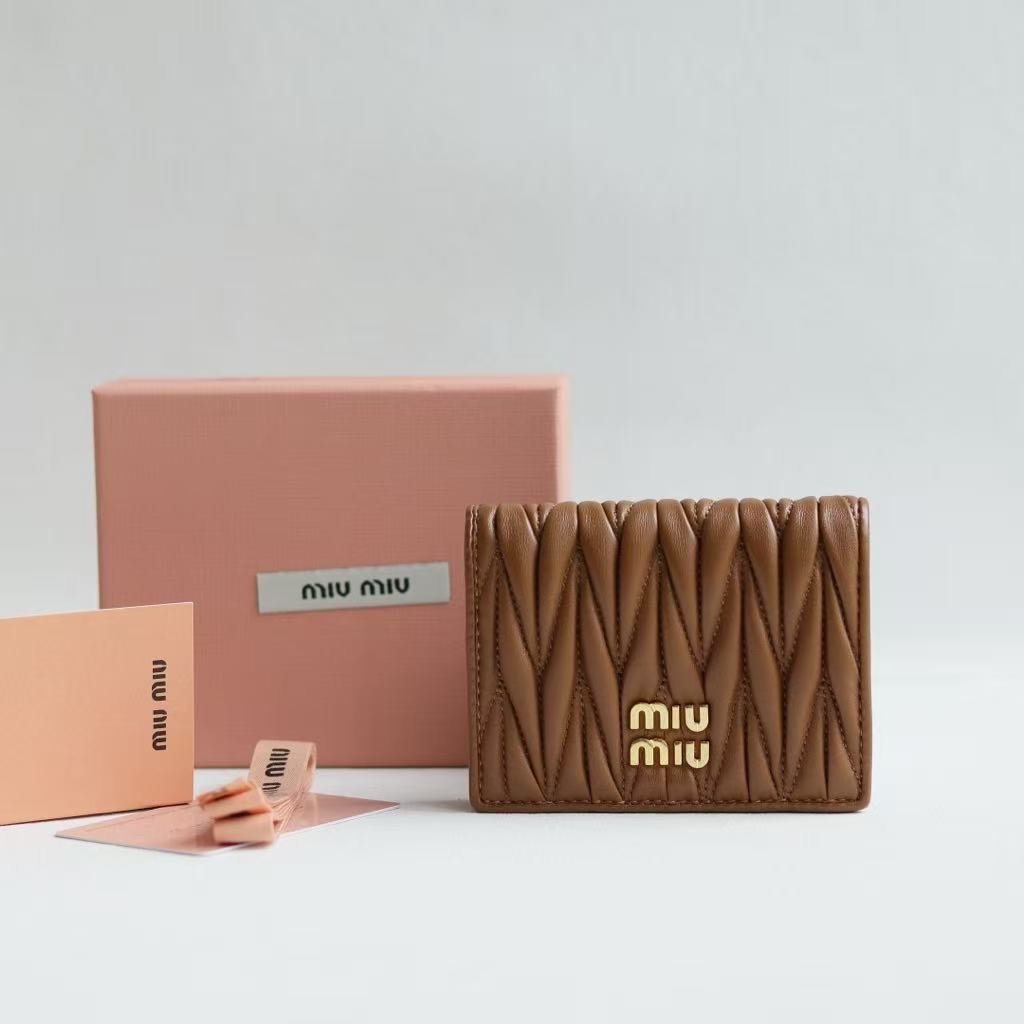 MIUMIU Matelassé Soft Lambskin Small Money Clip