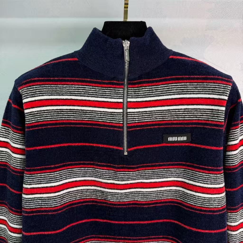 Miumiu 2026 Early Spring New Style Knitted Striped Stand Collar Long Sleeve