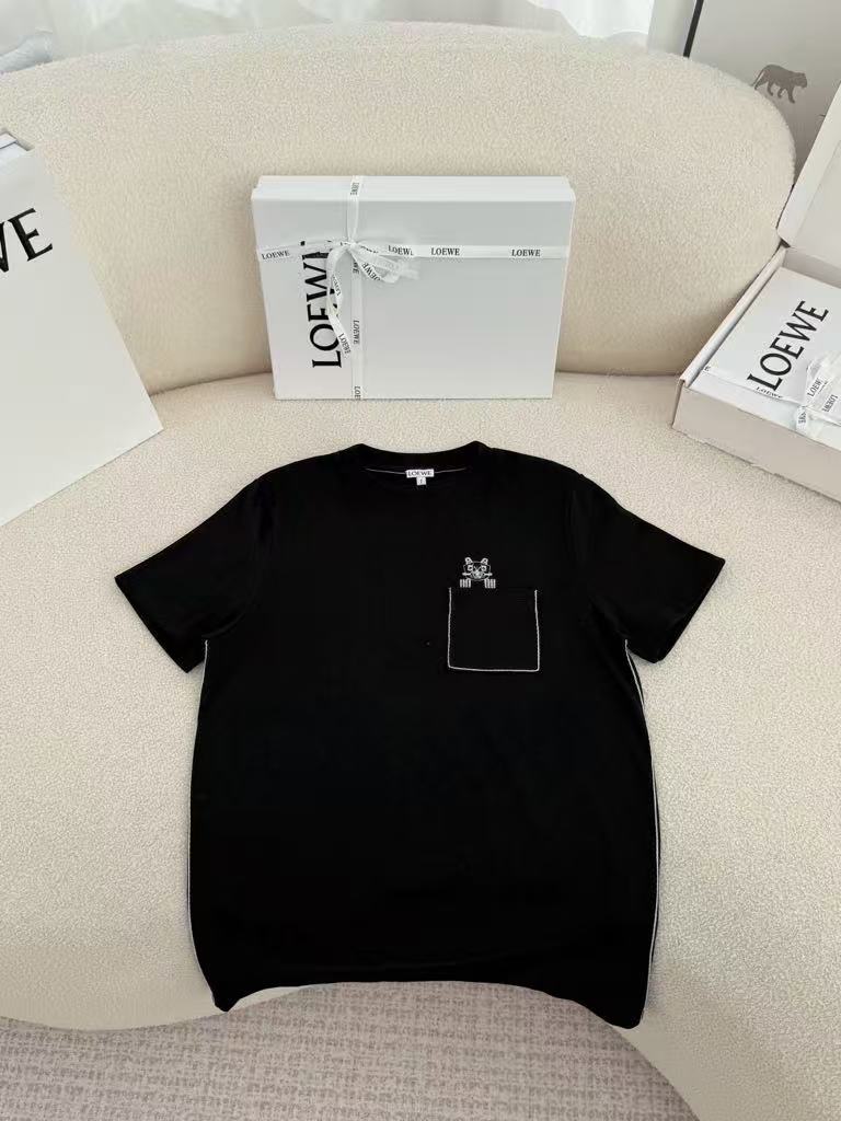 LOEWE Cotton regular-fit T-shirt in black