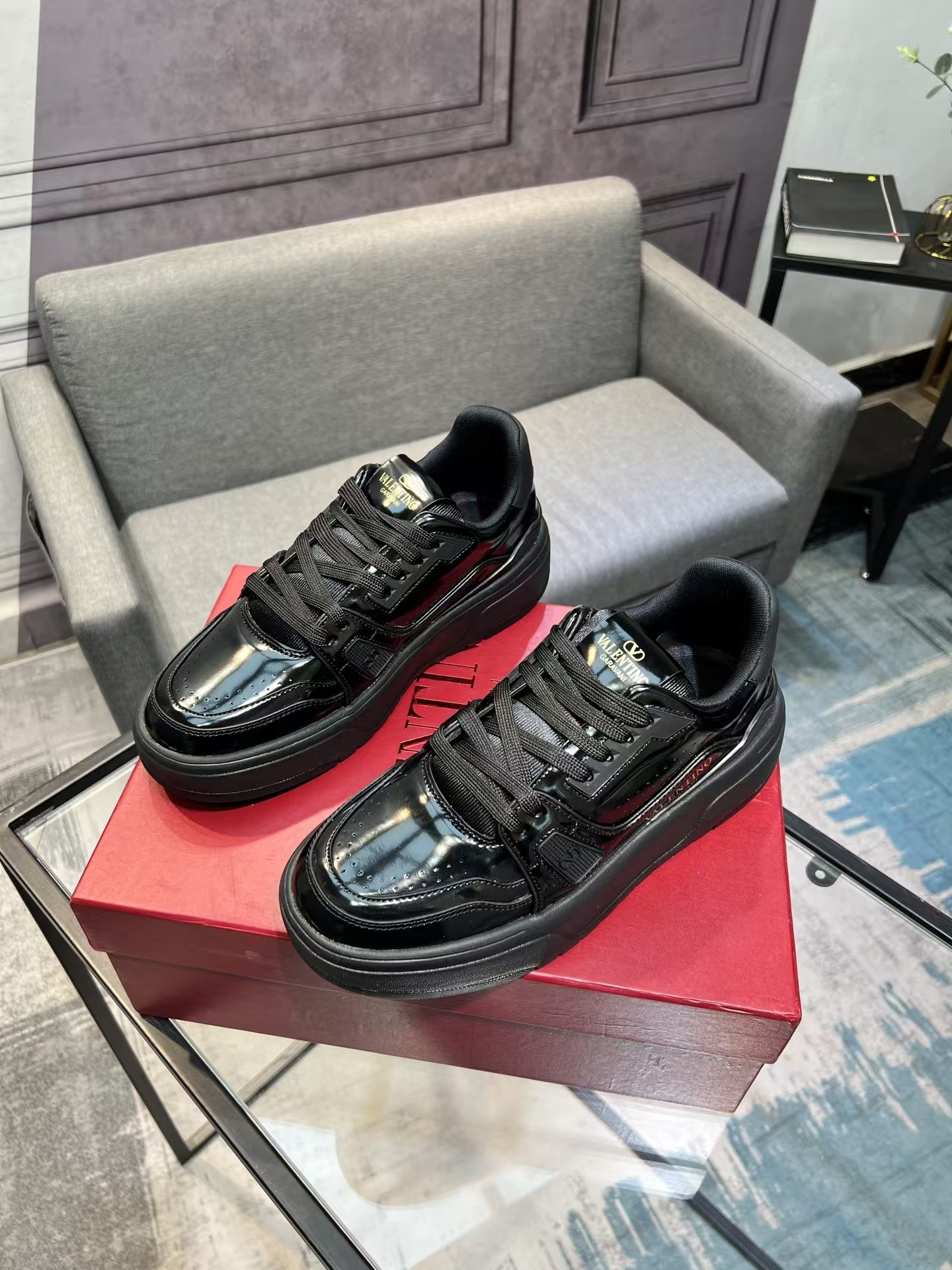 Valentino OneStud Calfskin Unisex Sneakers in All Black | New Arrival