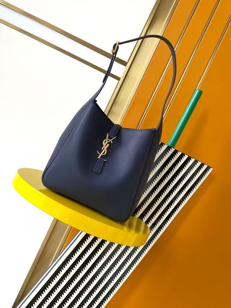 Saint Laurent Le 5 À 7 Small Grain de Poudre Leather Bag in Dark Blue