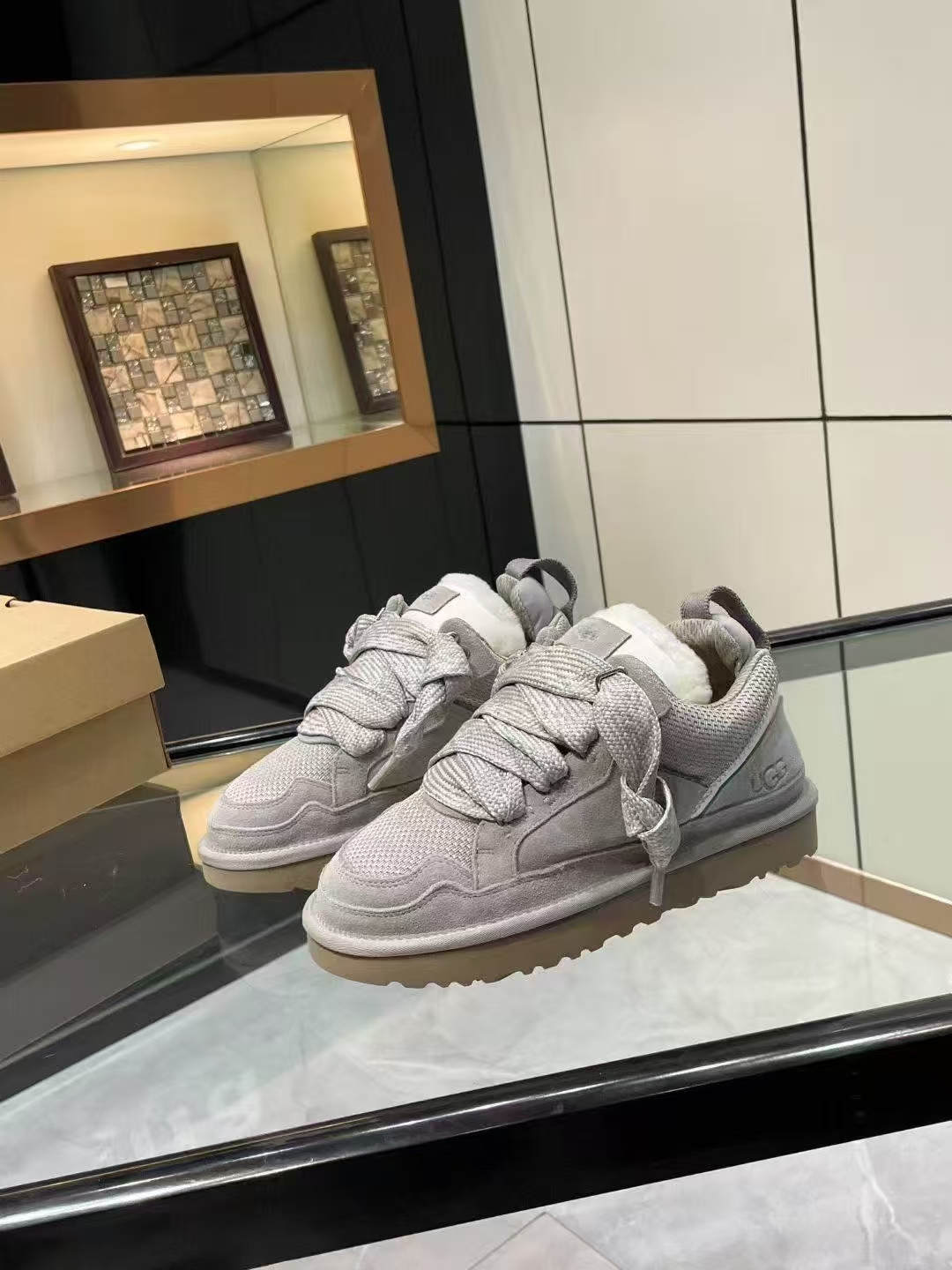 UGG Women's Heather Grey Platform Sneakers