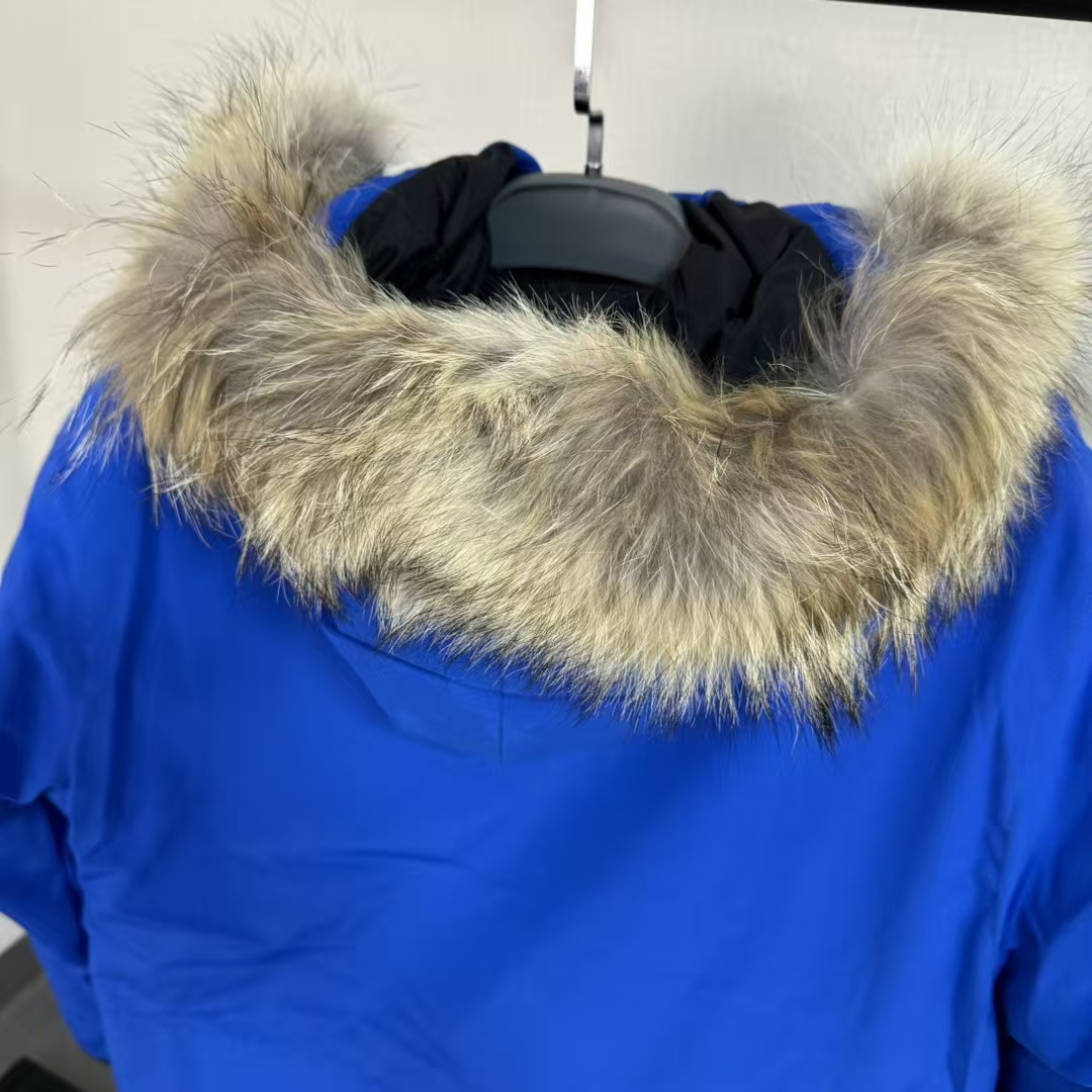 Canada Goose Expedition 4660MA Parka in Navy - 19FW TEI 5 Extreme Cold Weather Down Jacket