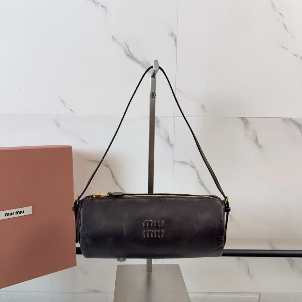 Nappa leather handbag by MiuMiu