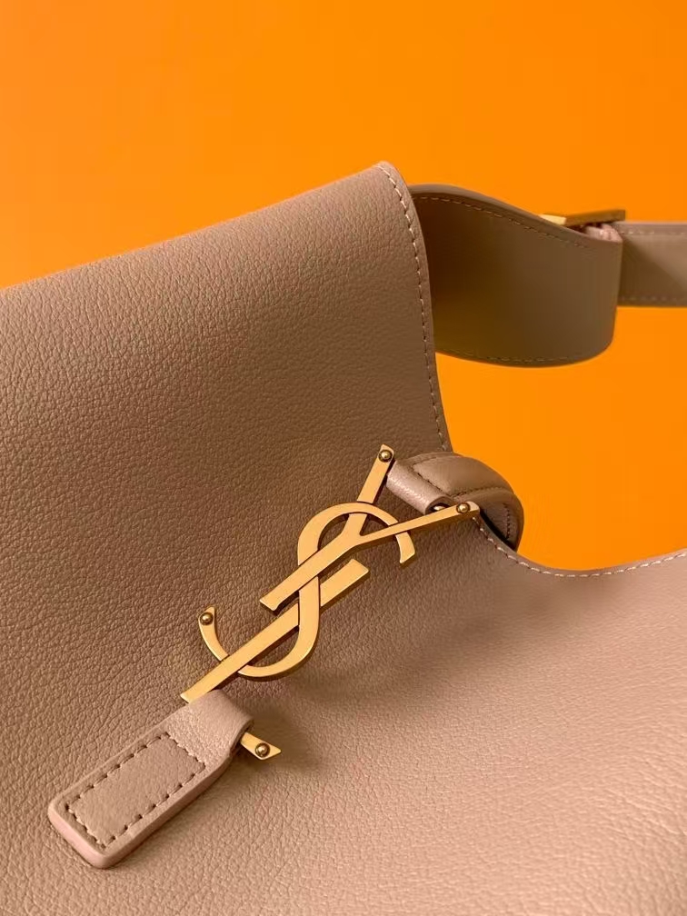 Saint Laurent Le 5 À 7 Small Grain de Poudre Leather Bag in Dusty Gray