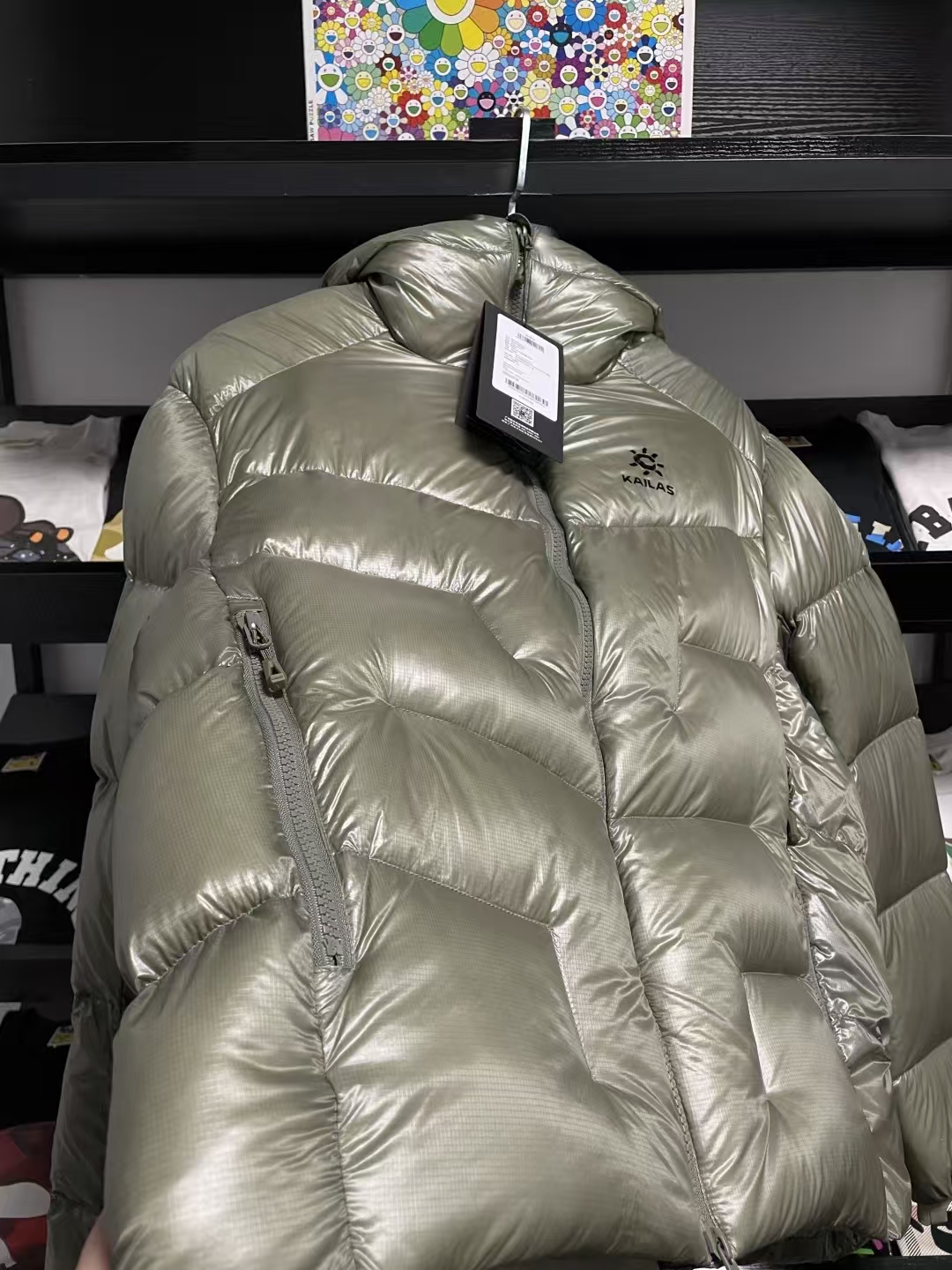 KAILAS Men's Mountaineering Down Jacket with Hood in Dark Spring Green