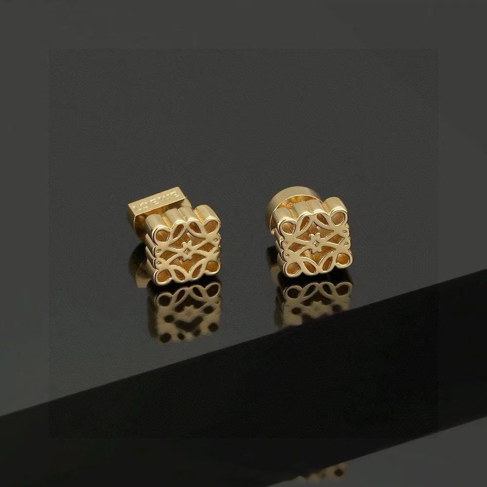 LOEWE Anagram Earring