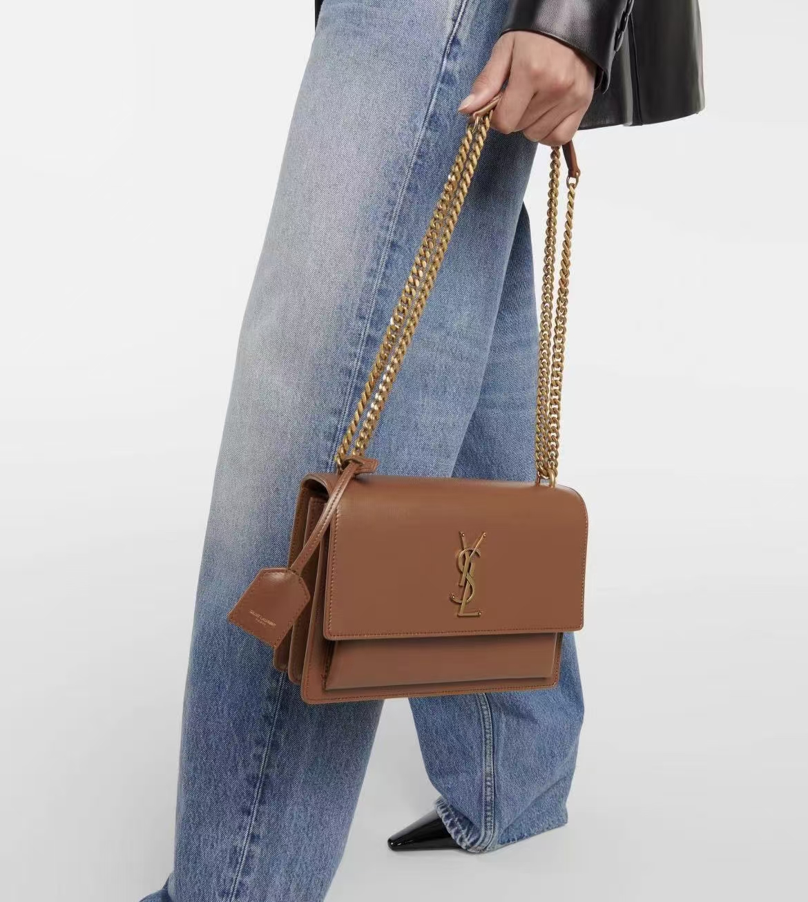 Saint Laurent Sunset Medium Smooth Leather Handbag in Fox