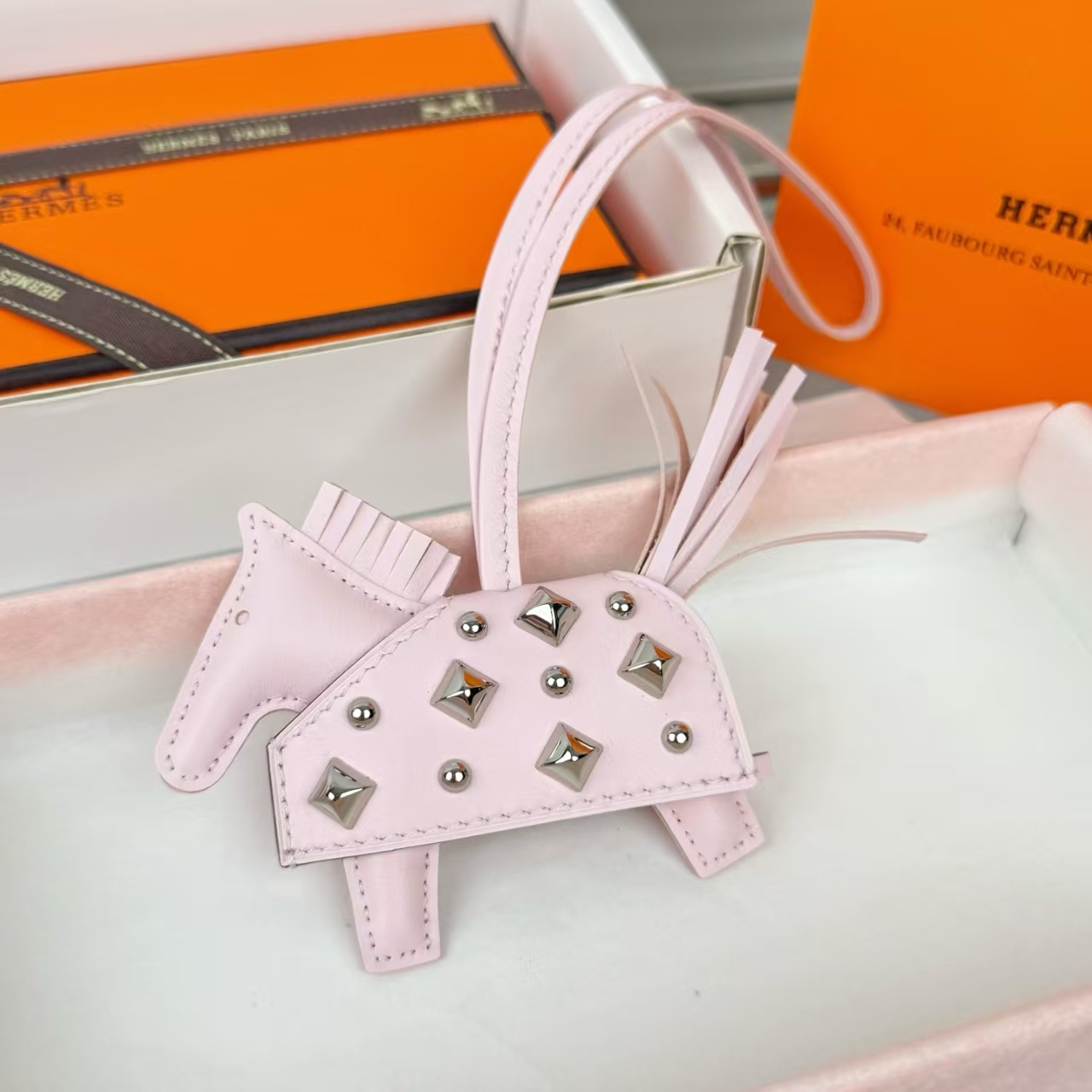Hermès Rodeo Rodeo Coeur Mini Pony Bag Charm & Keychain in Powder Pink - New With Box