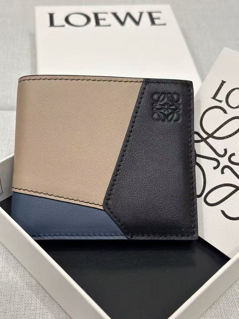 LOEWE classic cowhide Puzzle double-fold wallet