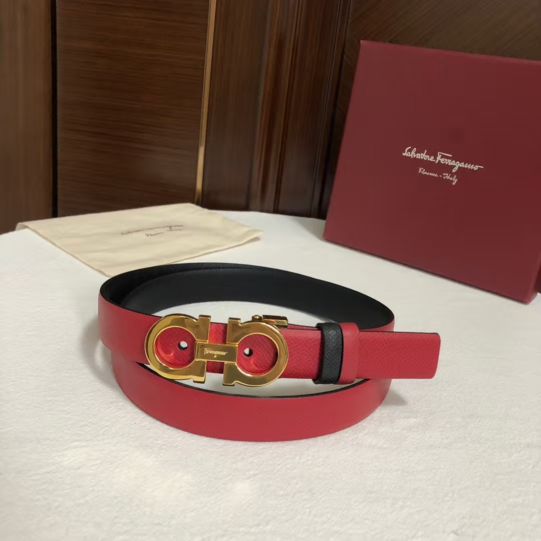 Salvatore Ferragamo Women's Gancini Buckle Calfskin Leather Belt in Red