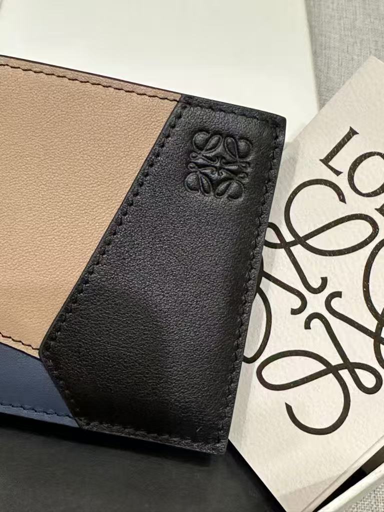 LOEWE classic cowhide Puzzle double-fold wallet
