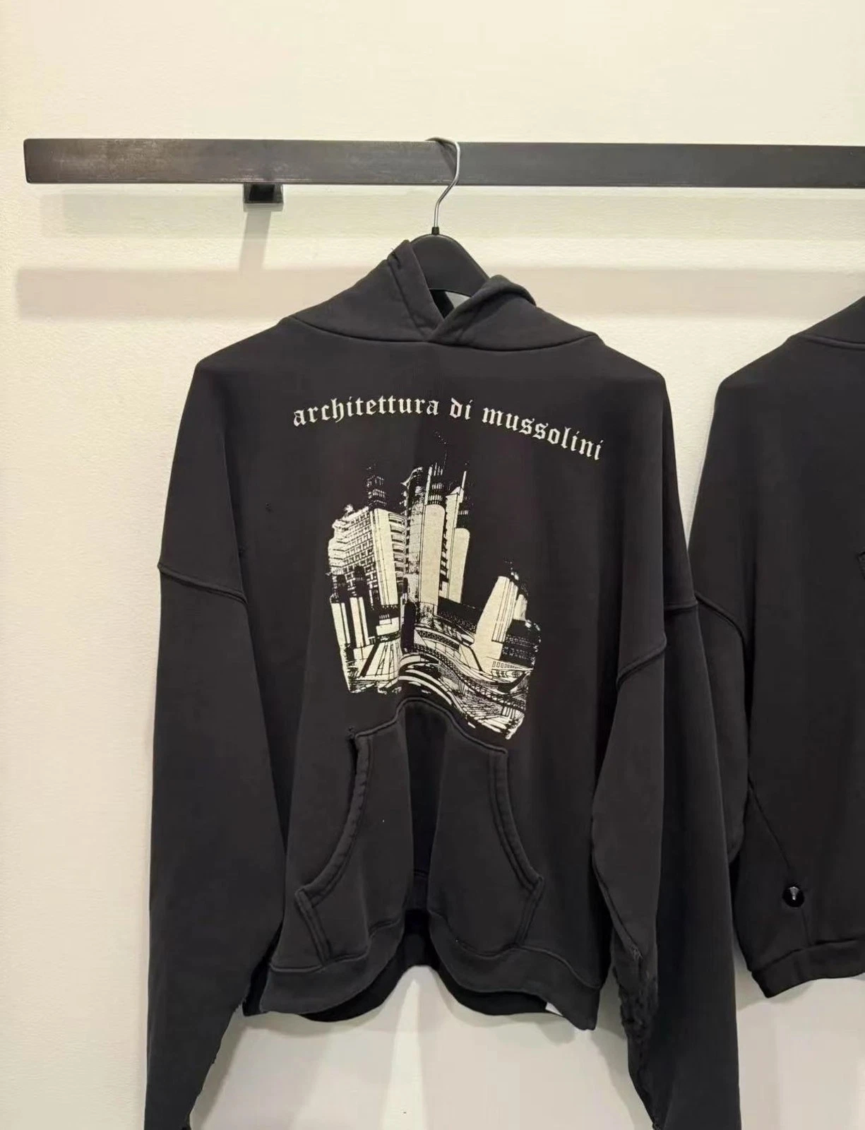 The melancholic second-generation rich kid ERD's graffiti casual hoodie