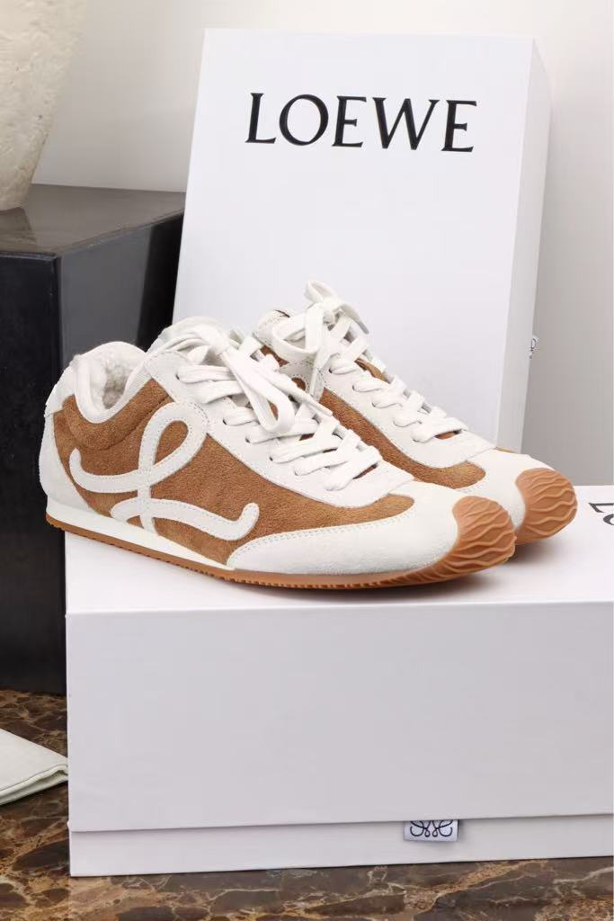 LOEWE suede leather and shearling-patterned Ballet Runner 2.0 men's sports shoes