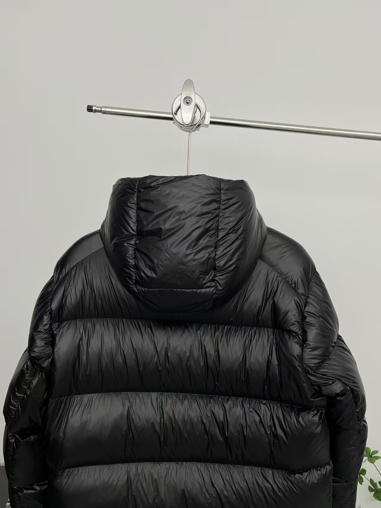 Kailas 5000GT Windproof Expedition Hooded Down Jacket in Black | Professional Mountaineering Parka