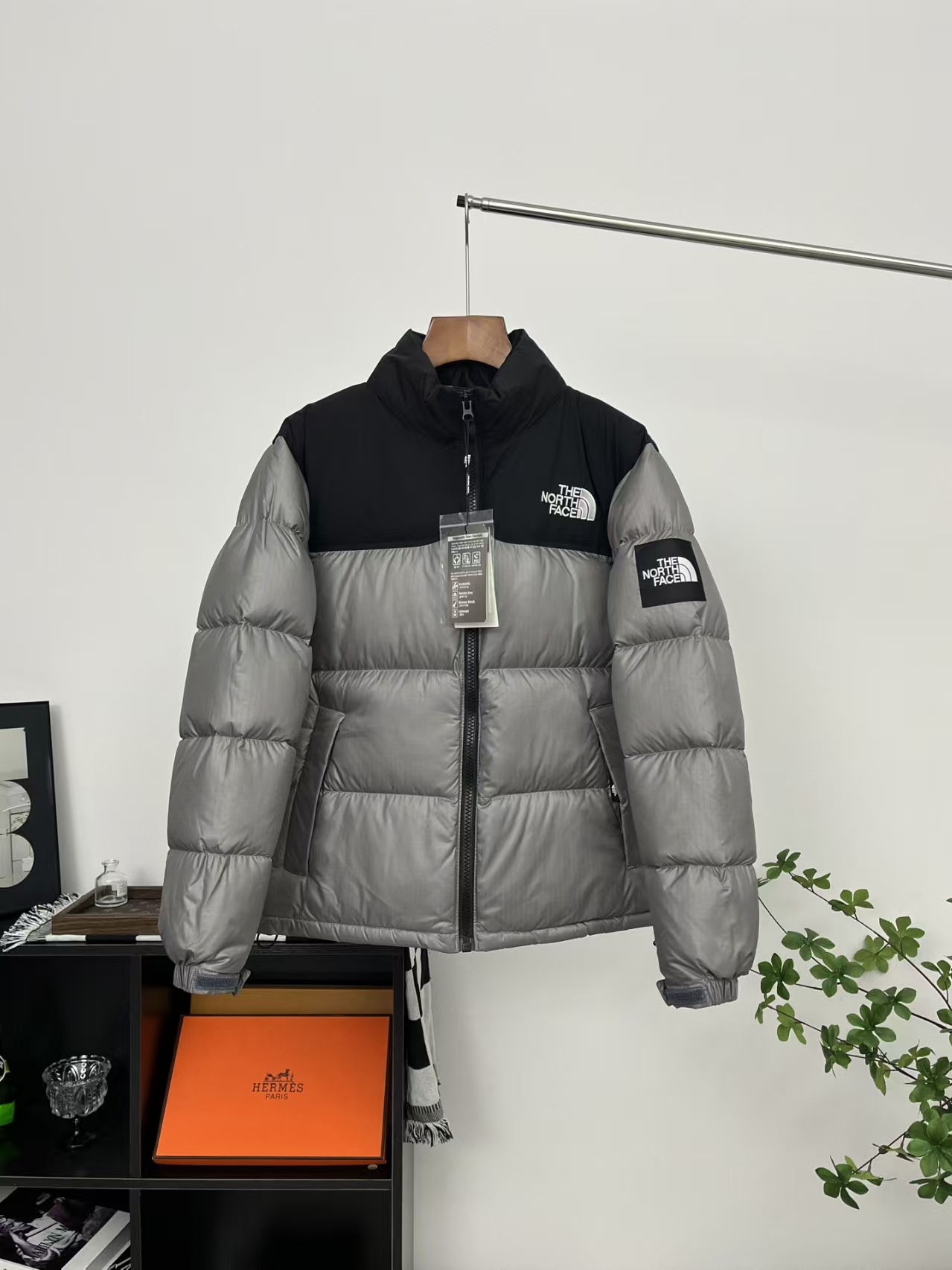 The North Face Ripstop Logo Puffer Jacket in Grey | Abrasion-Resistant Oversized Graphic Design