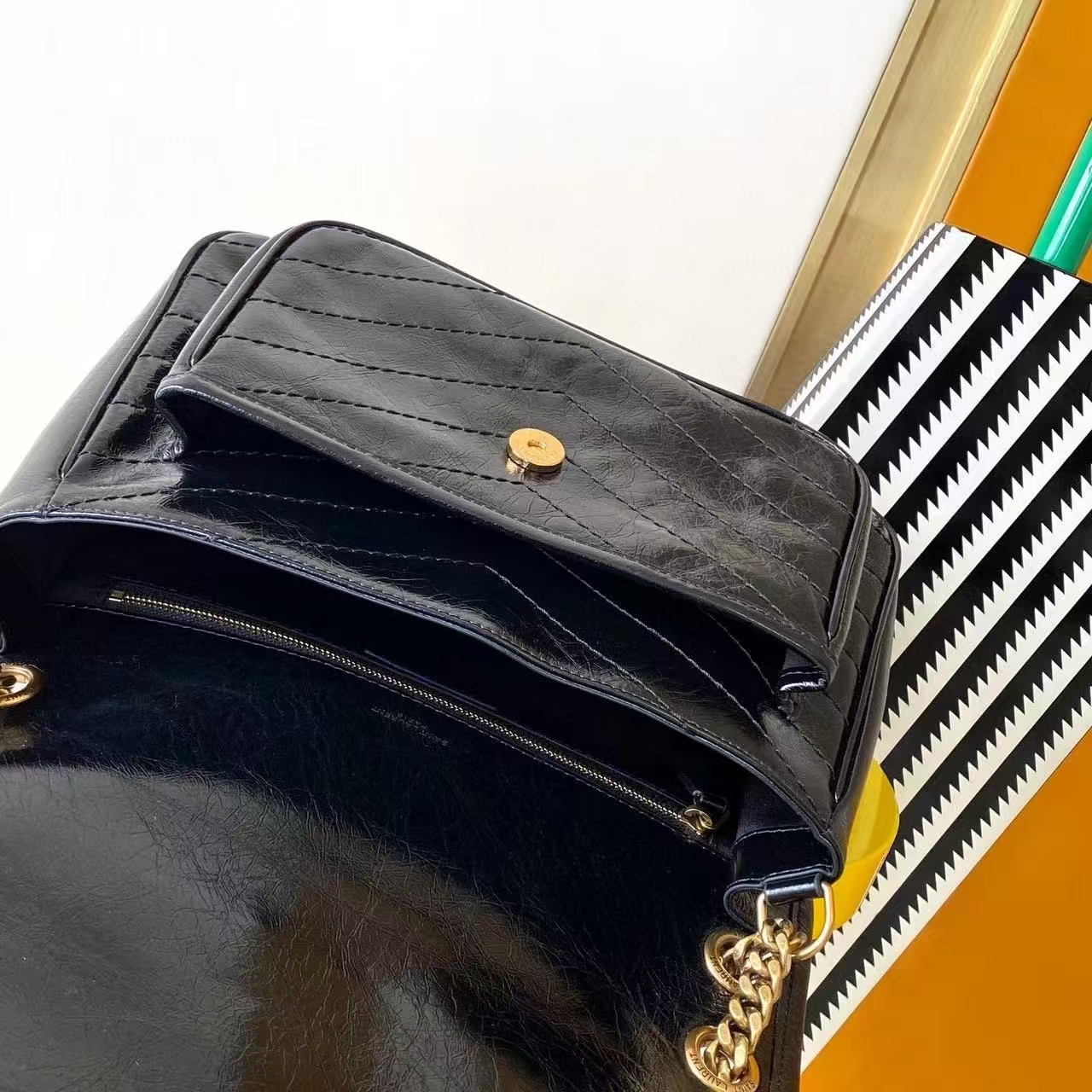 Saint Laurent Niki Mini Vintage Leather Handbag in Black