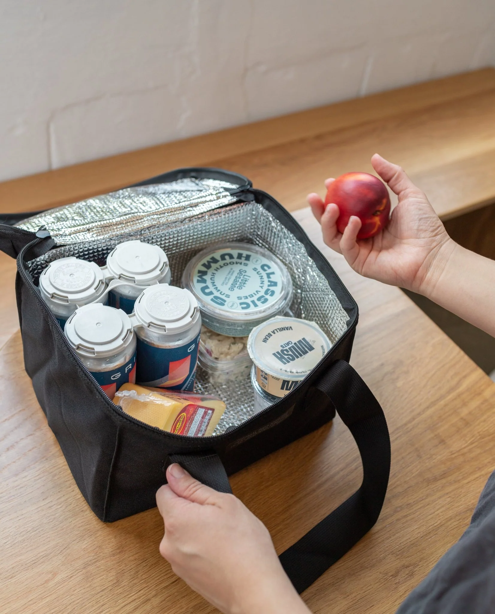 Hightide Cooler Cargo Bag (Black)