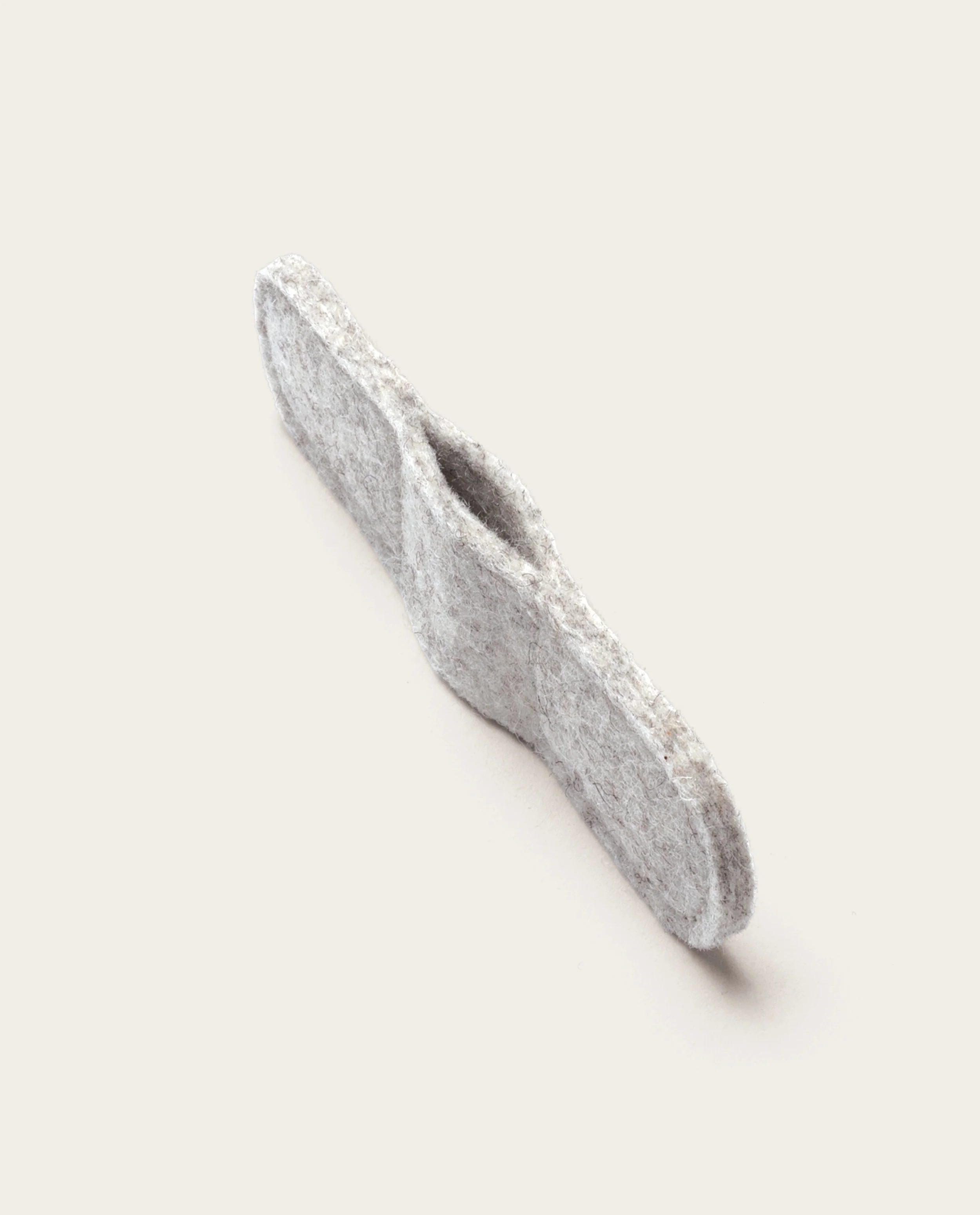 Magnetic Cable Keepers (Set of 2 - Light Gray)