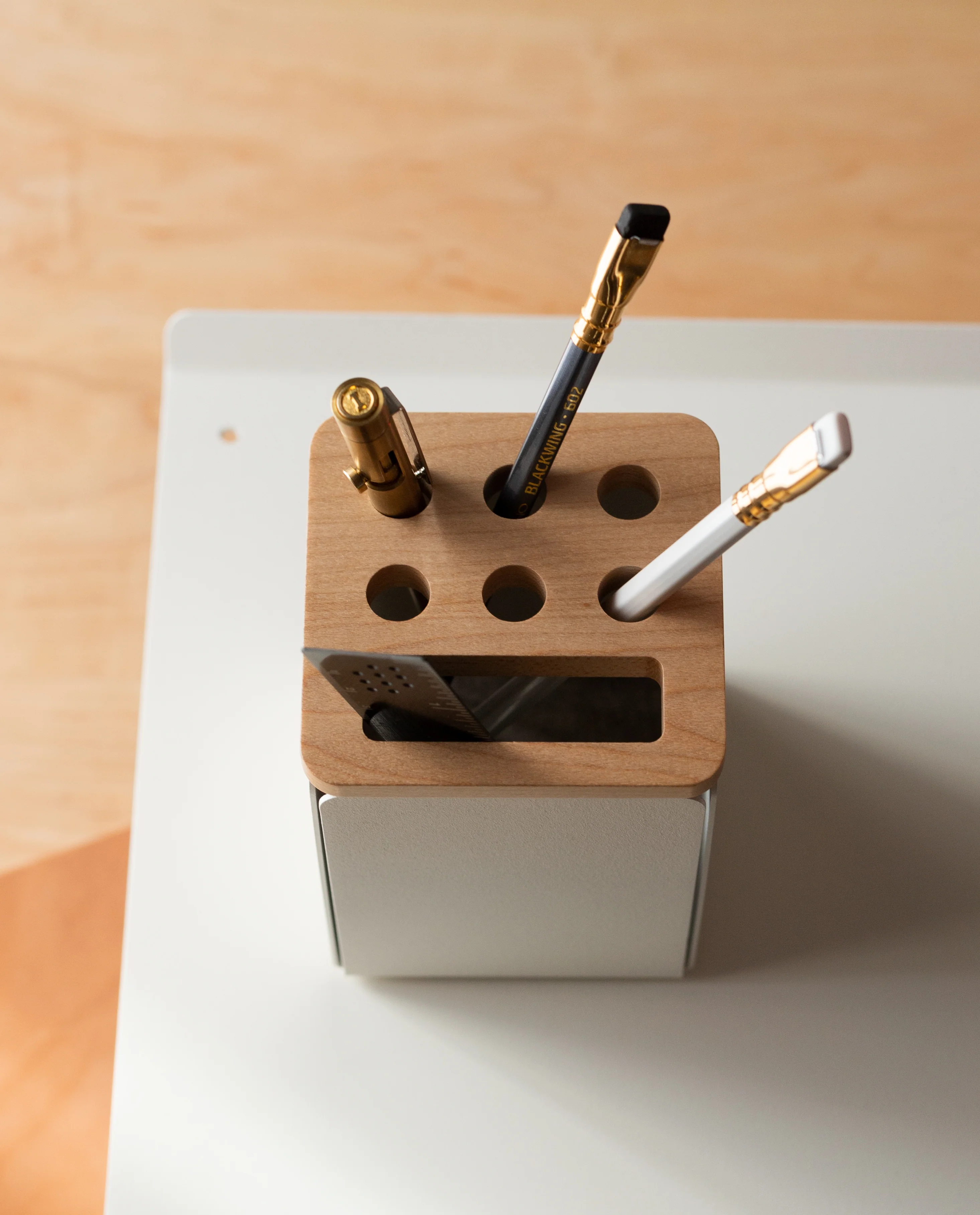 Gather Productivity Kit (White/Maple)