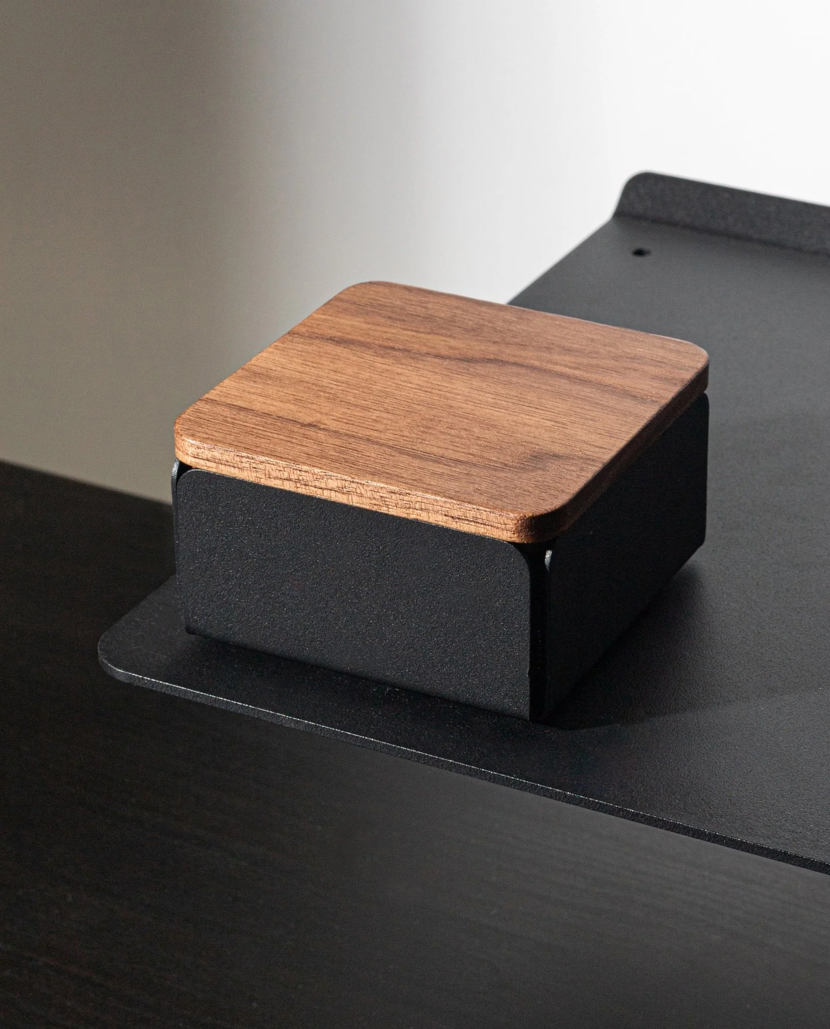 Gather Small Tray (1x1 - Black)