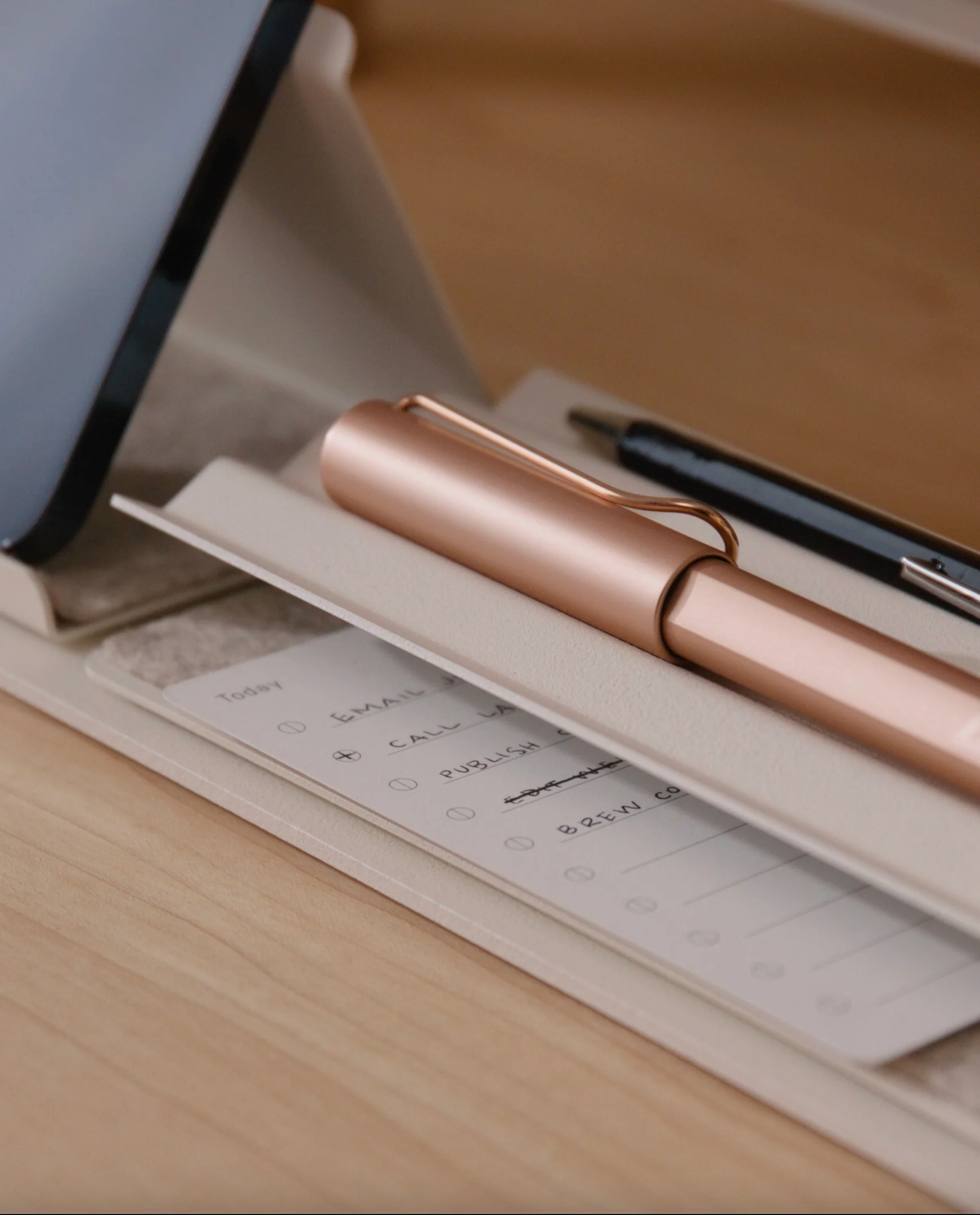 Gather Zigzag Tray (2x1 - White)