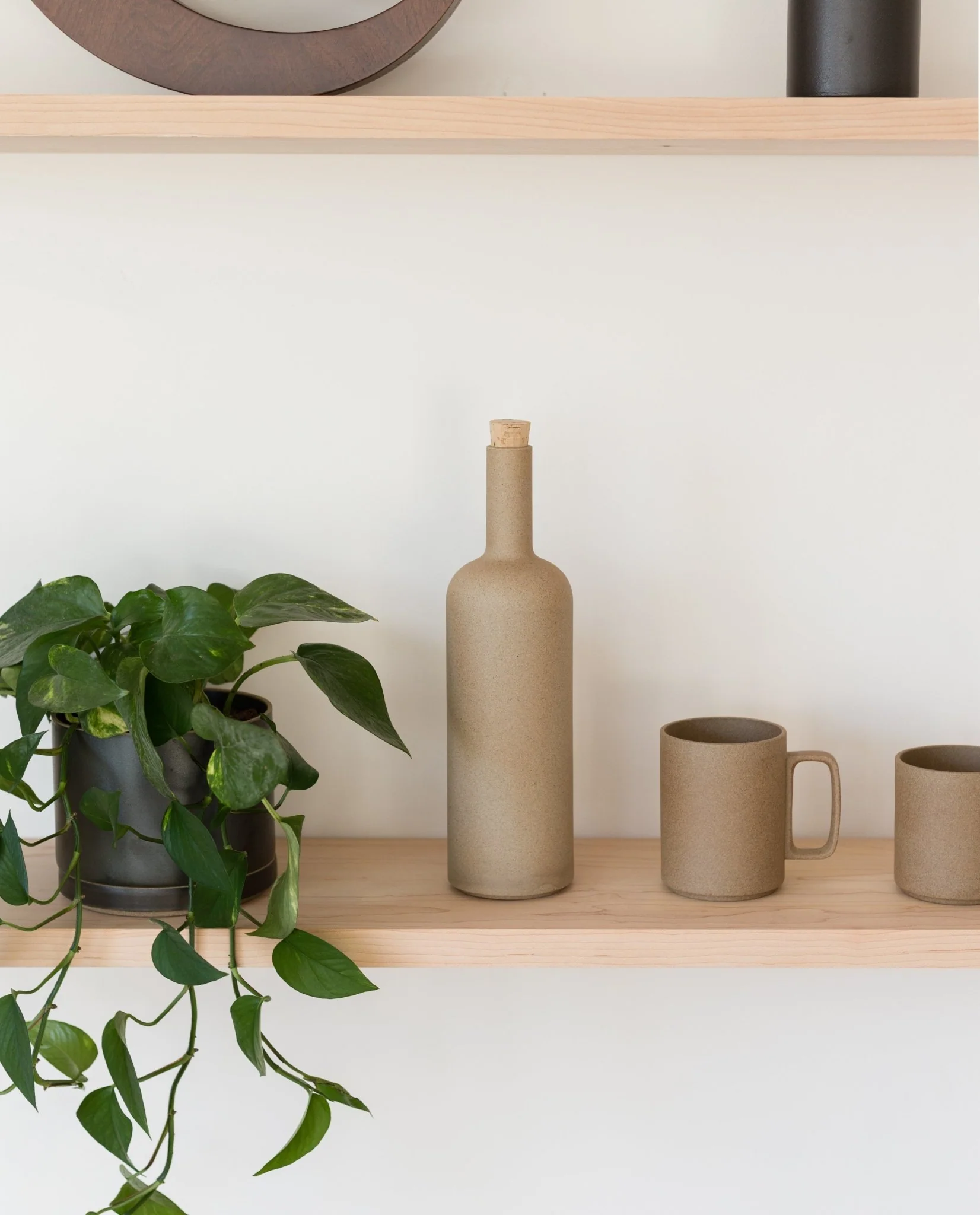 Hasami Porcelain Mug (Natural)