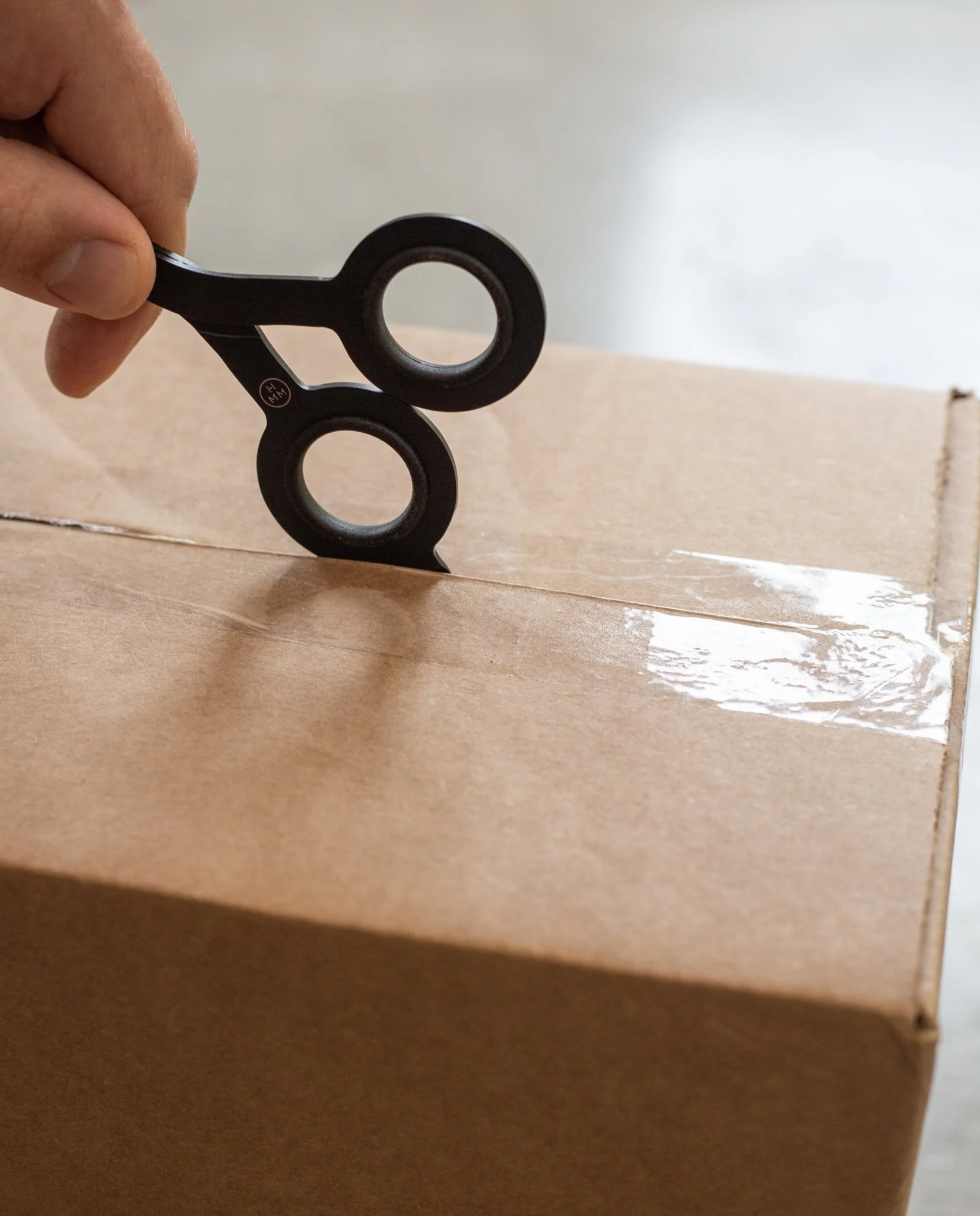 HMM Scissors (Black)