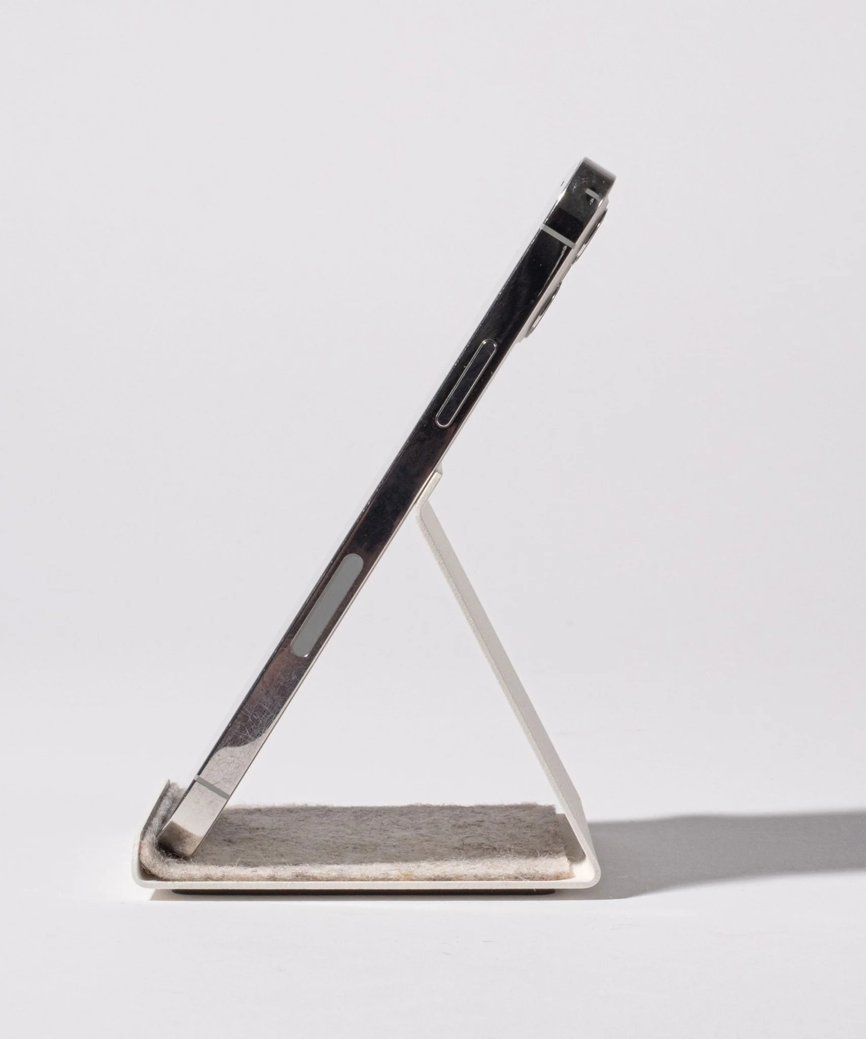 Gather Phone Stand (1x1 - White)