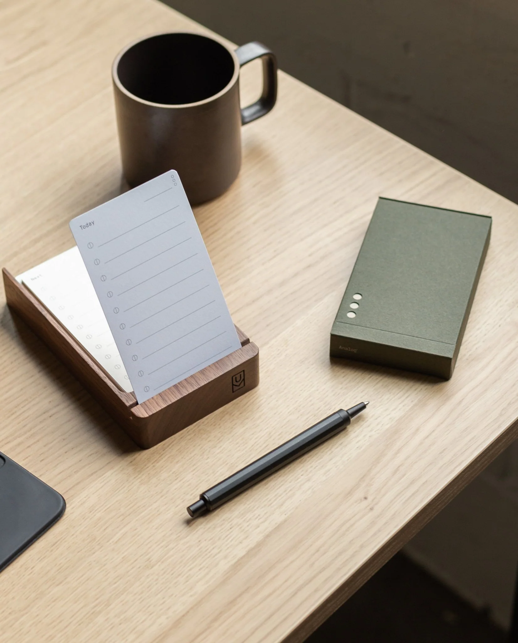 HMM Ballpoint Pen (Black)