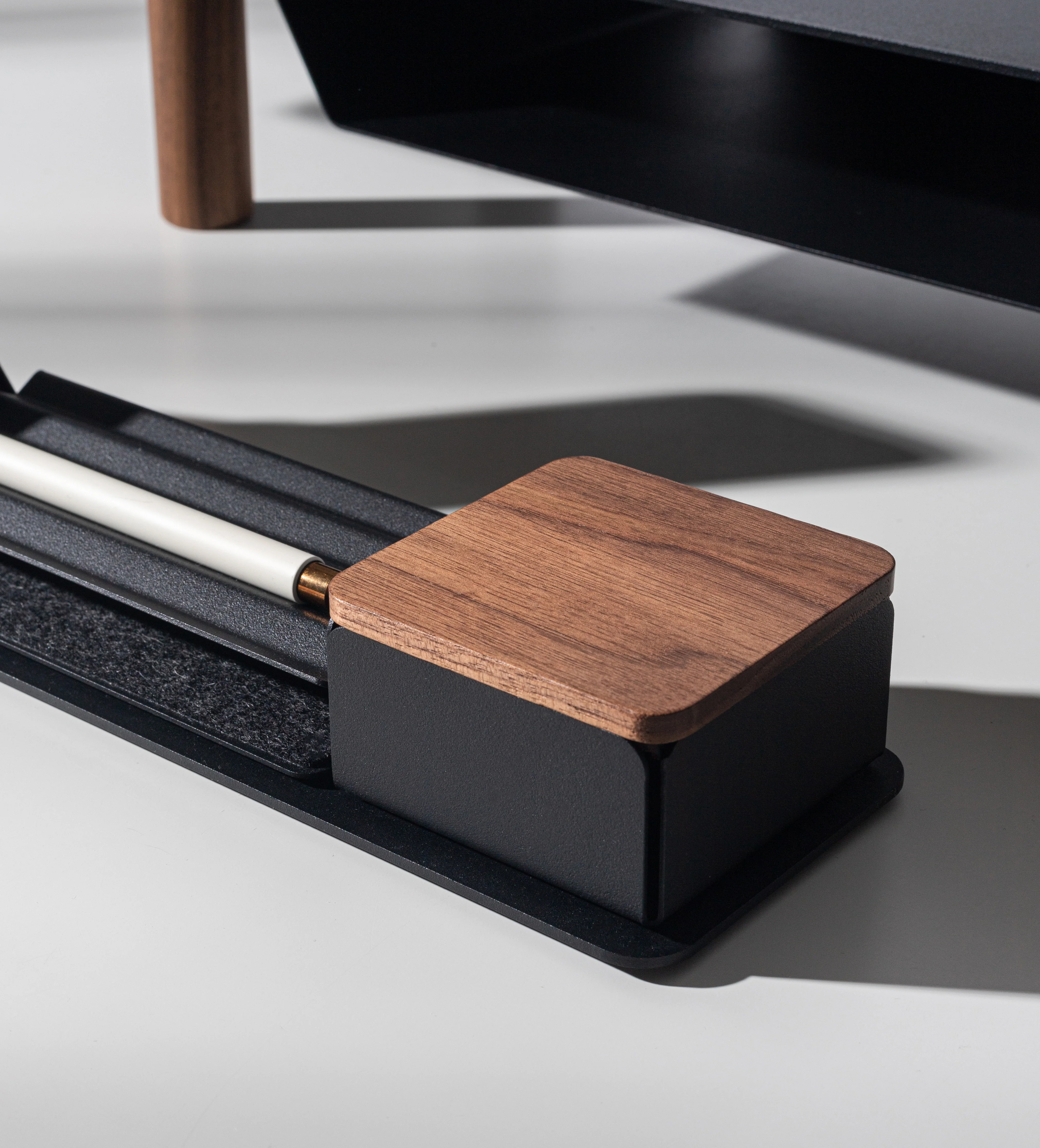 Gather Productivity Kit (Black/Walnut)