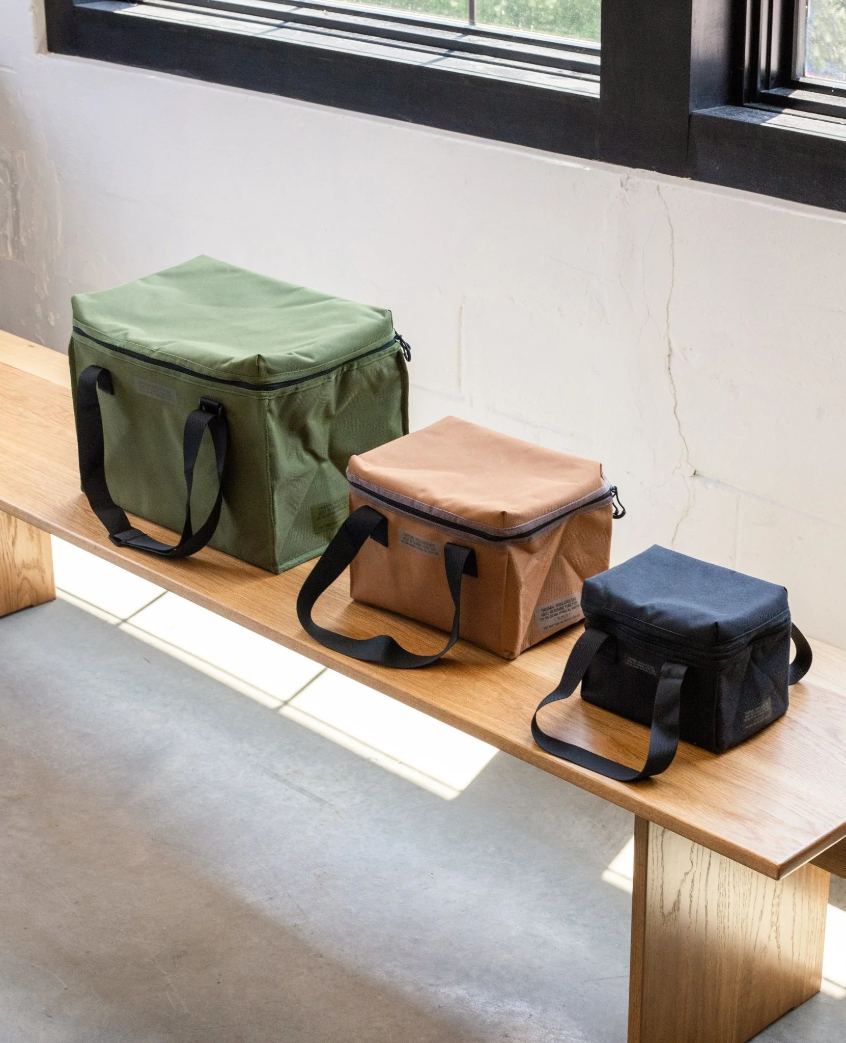 Hightide Cooler Cargo Bag (Khaki)