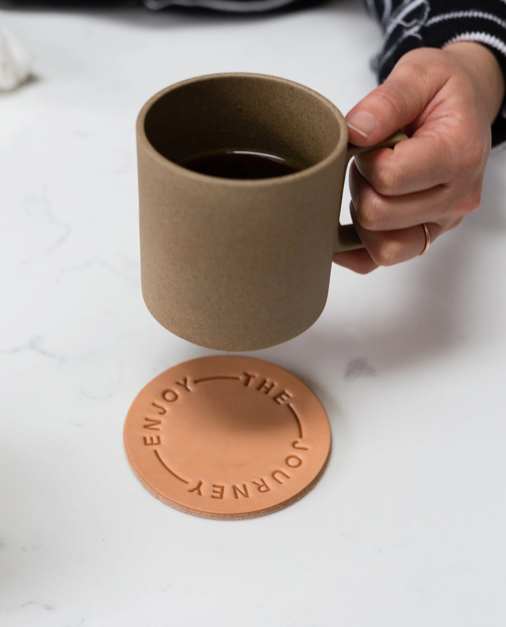 Hasami Porcelain Mug (Natural)