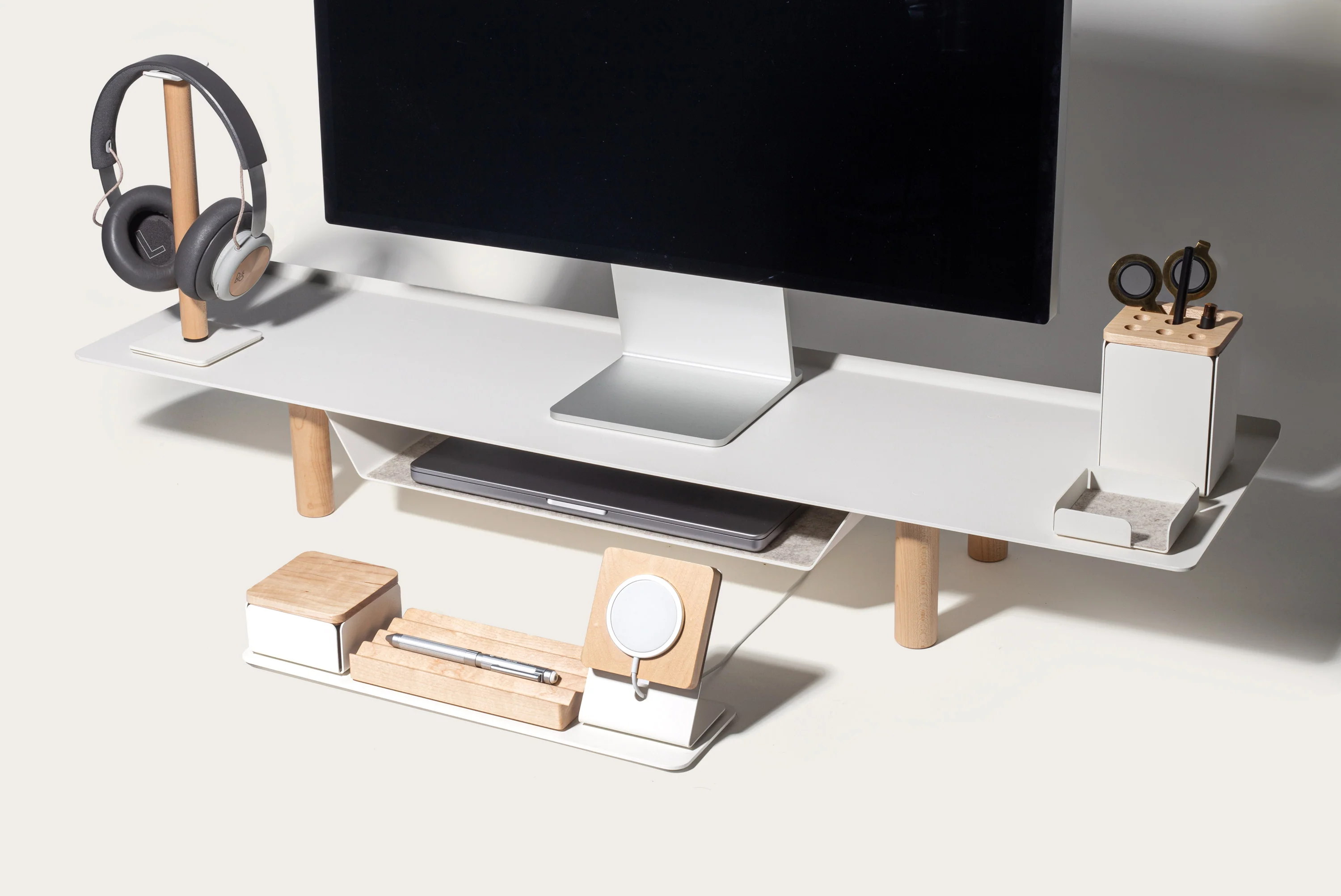 Gather Productivity Kit (White/Maple)