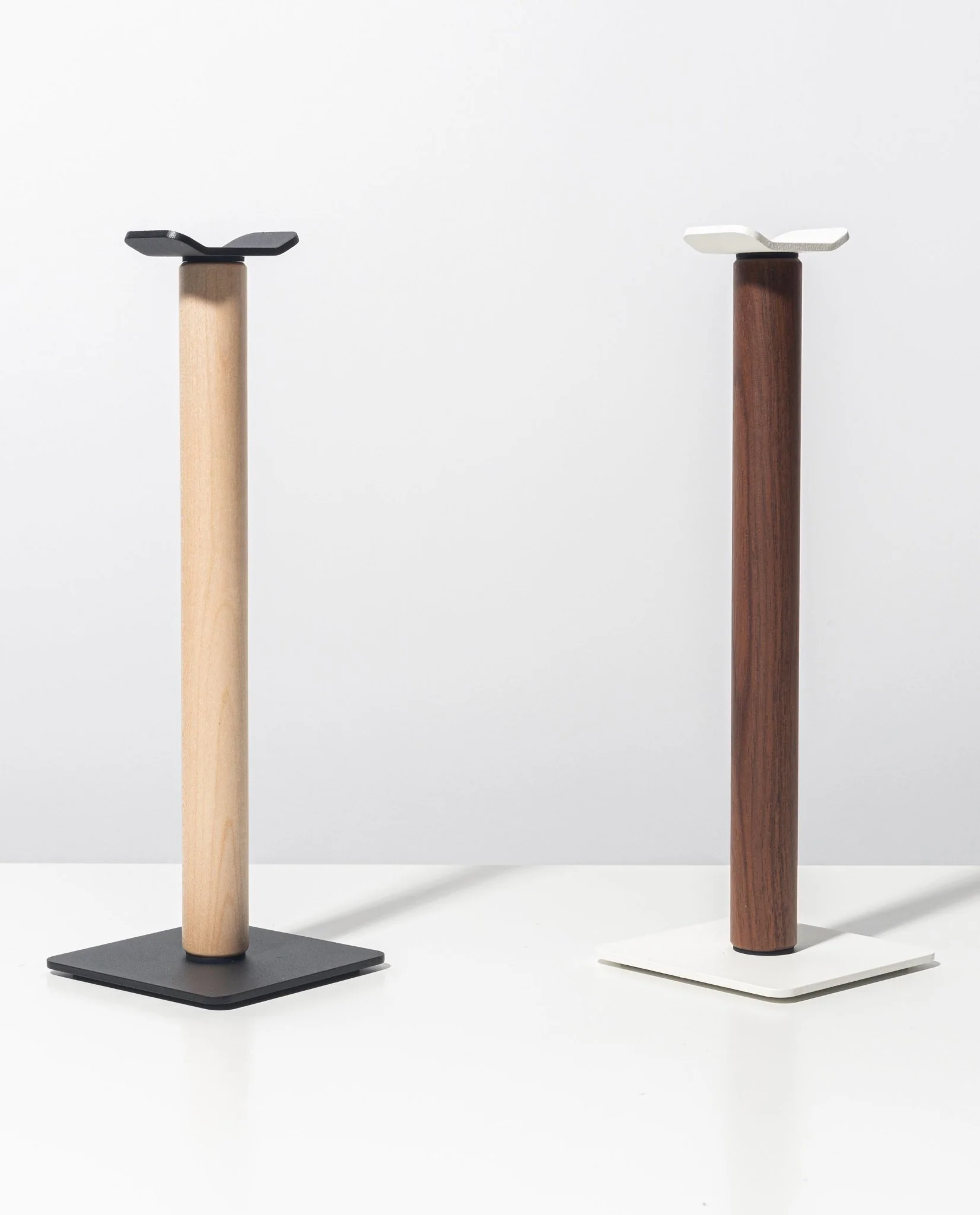 Gather Headphone Stand (1x1 - White/Walnut)