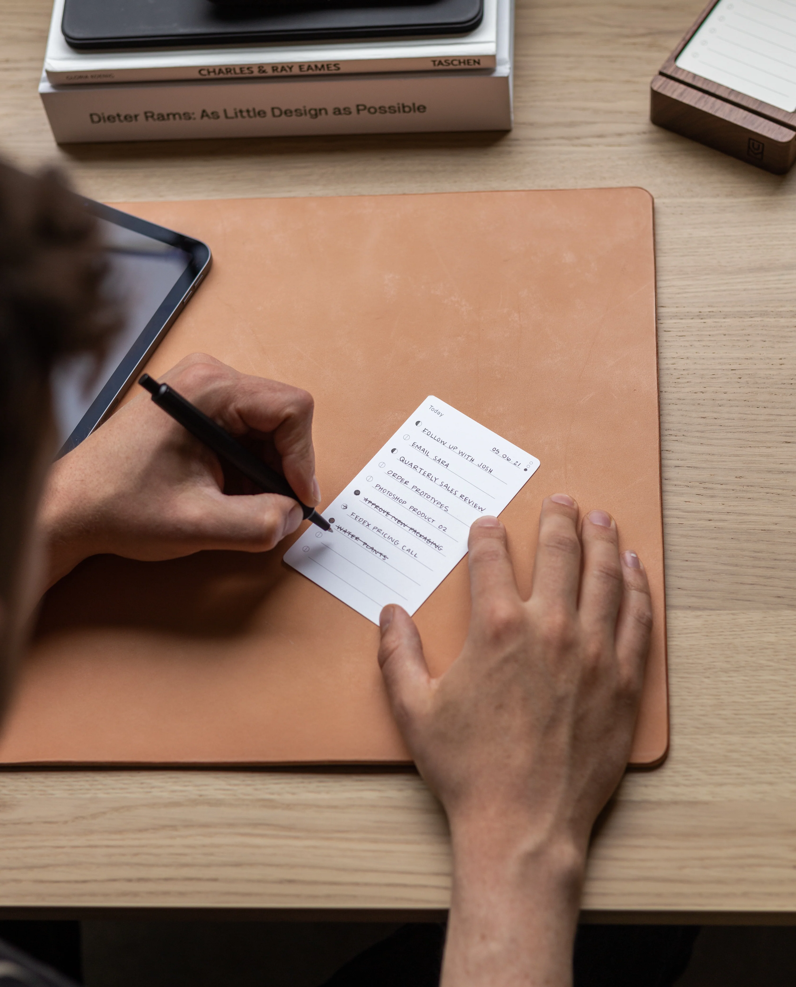 Analog Annual Kit (Walnut)