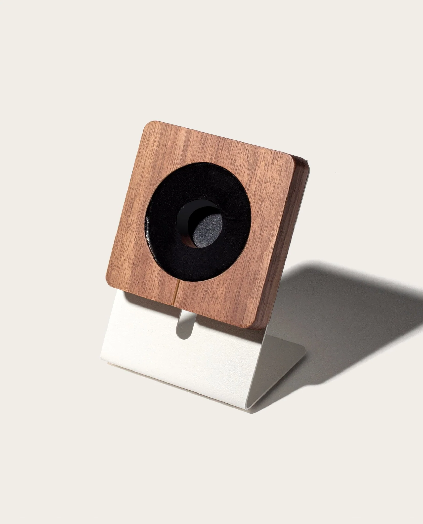 Gather MagSafe Phone Stand (1x1 - White/Walnut)