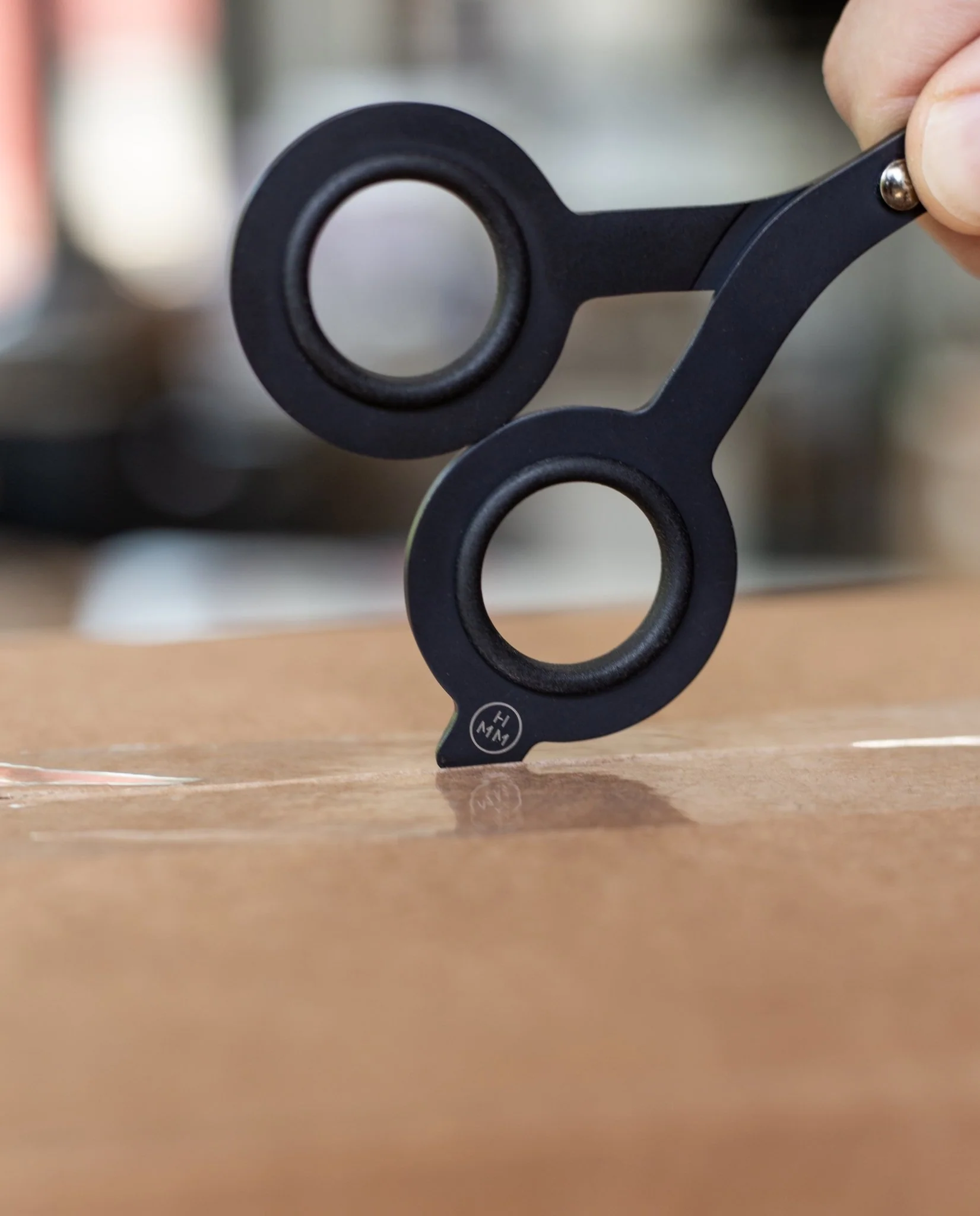HMM Scissors (Black)
