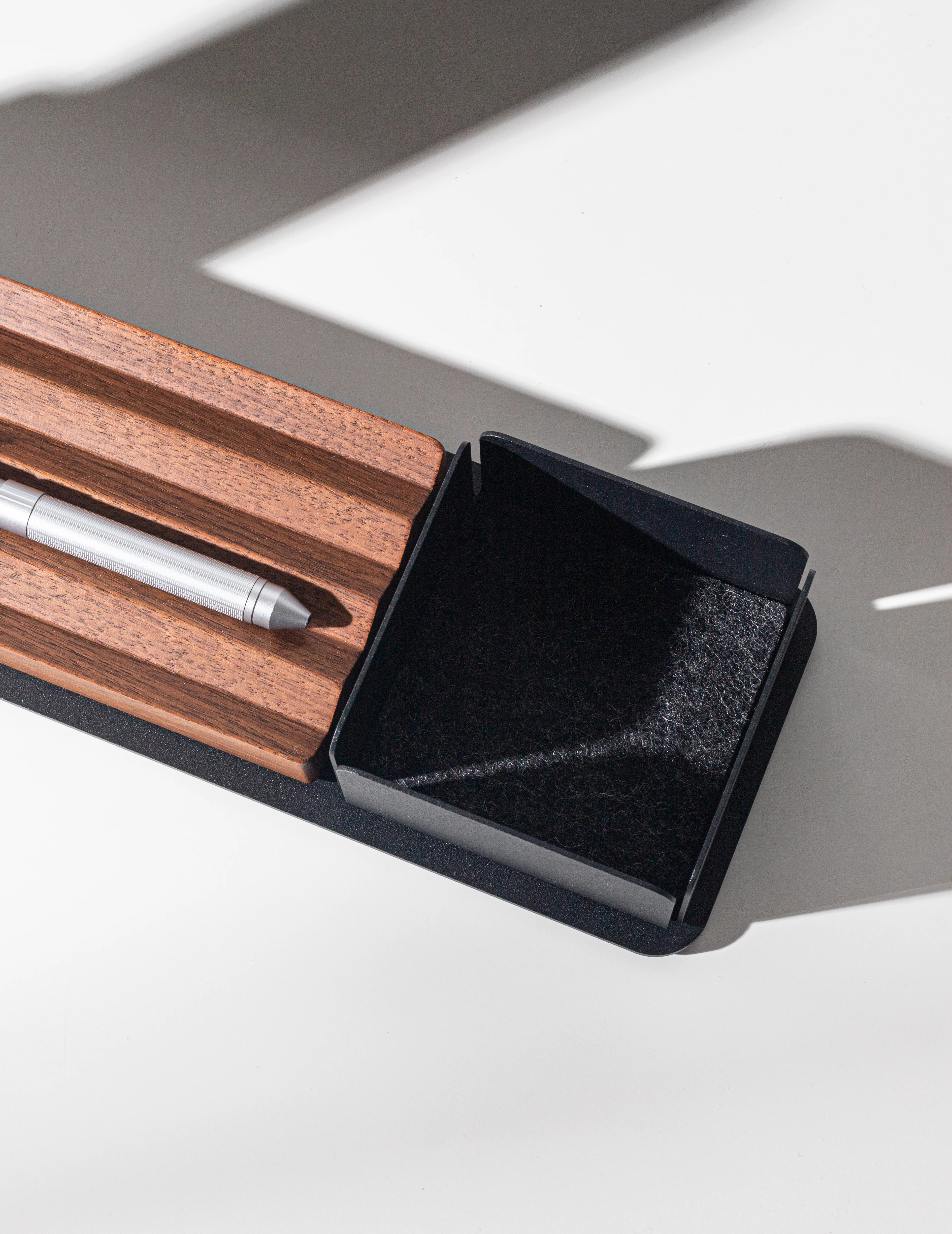 Gather Productivity Kit (Black/Walnut)